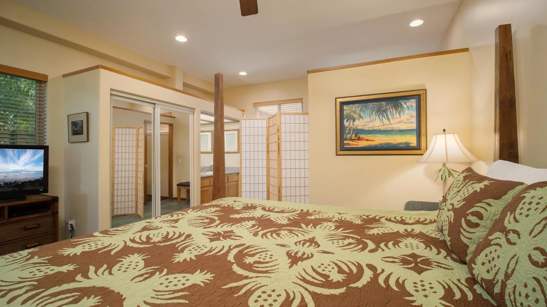 Aloha Aku Cocopalm2 - Your Cozy Beachfront Escape Apartment Kihei