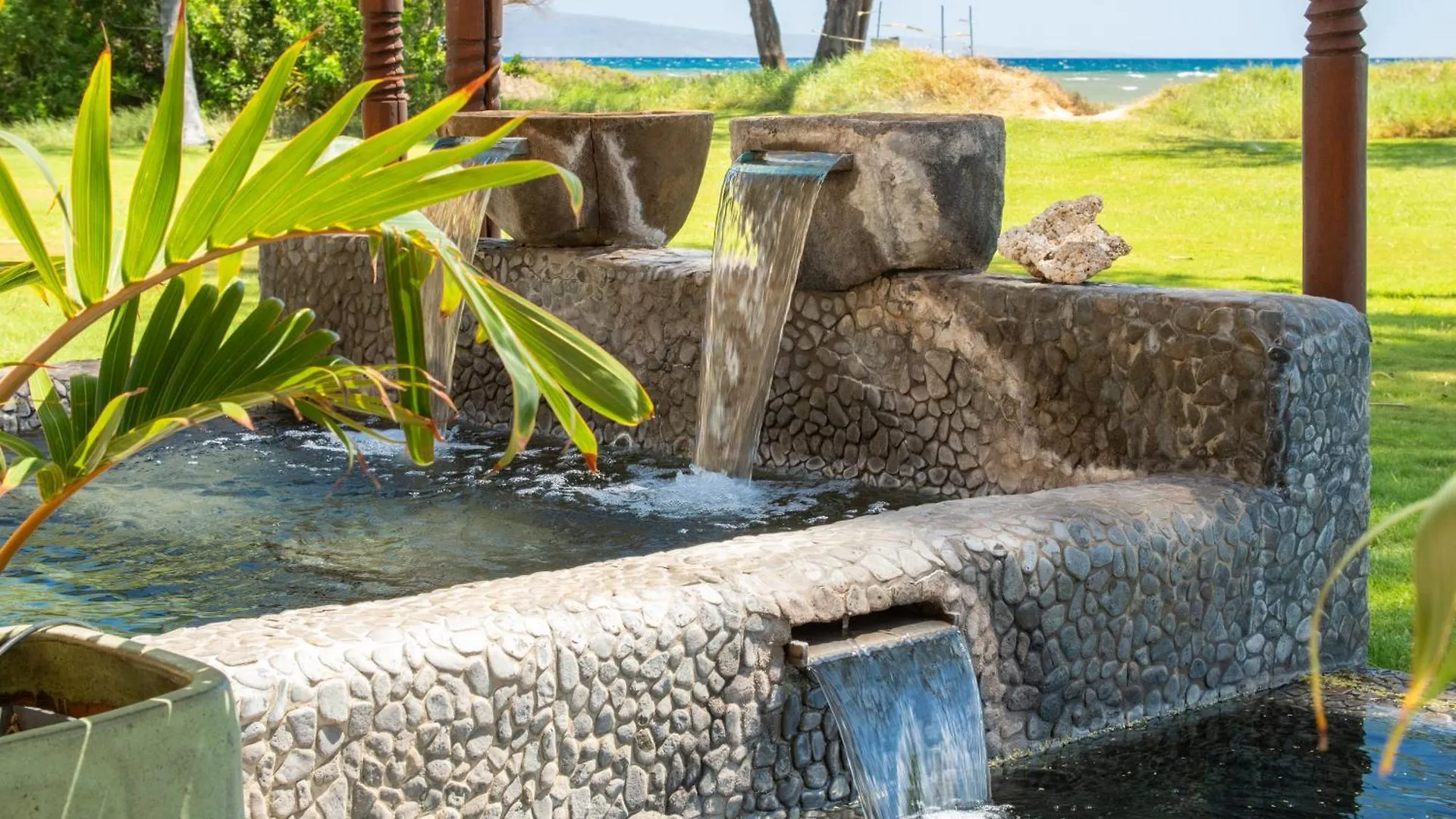 Daire Aloha Aku Ohana2 - Relaxing Garden Views Await