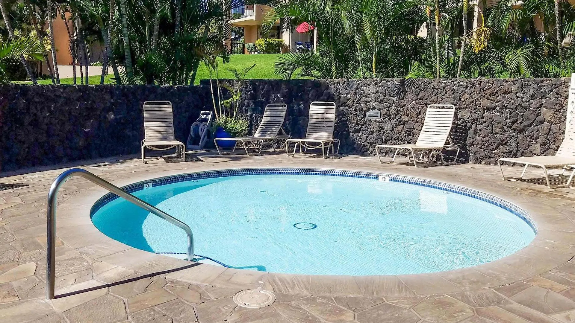 Holiday home Kamaole Sands 7-406, Courtyard & Ocean Views, Ac