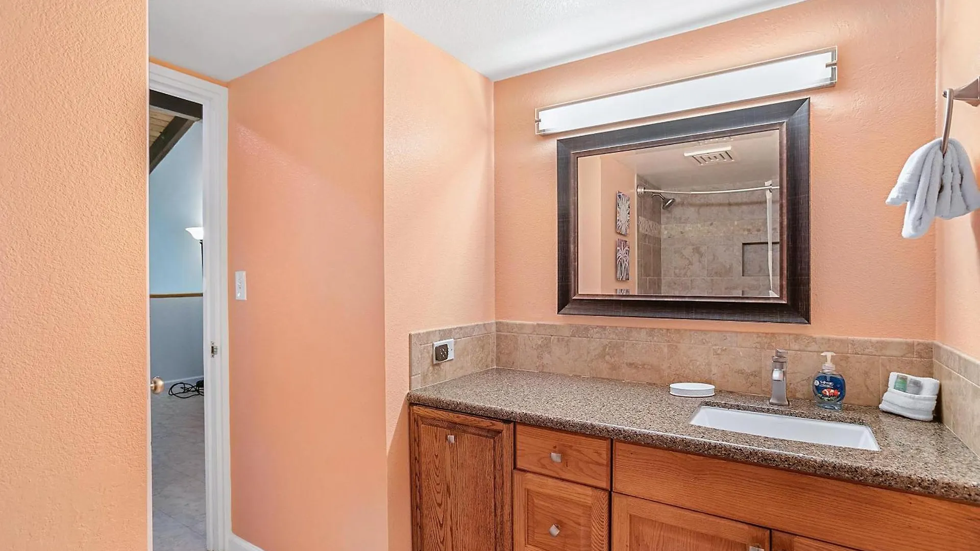 Kamaole Sands 7-406, Courtyard & Ocean Views, Ac * Wailea (Maui)