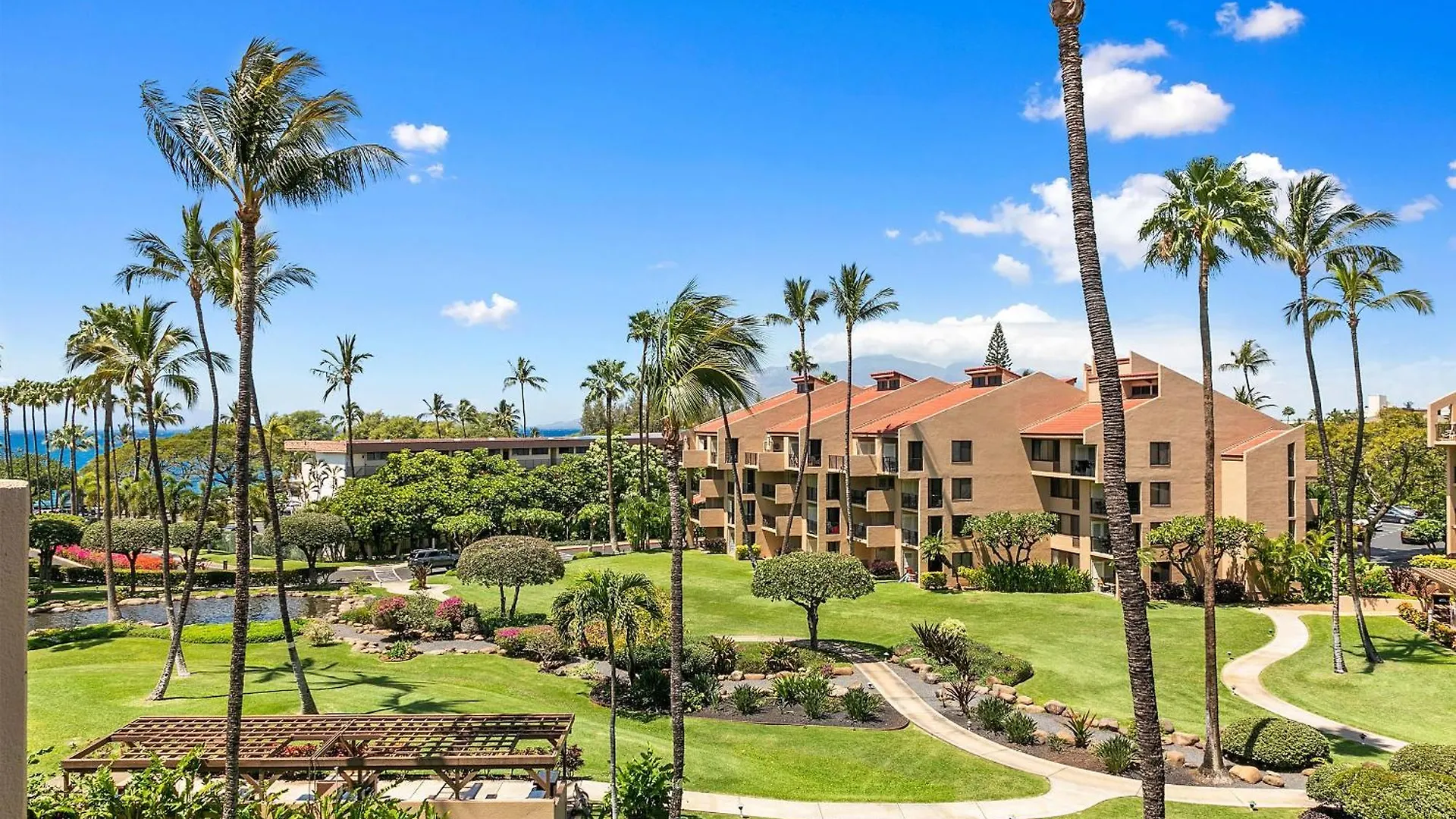 Holiday home Kamaole Sands 7-406, Courtyard & Ocean Views, Ac Wailea (Maui)