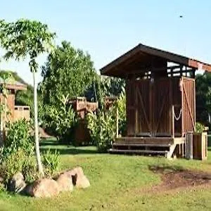 Luxury tent Aloha Glamp's Maui Rooftop Adventure *