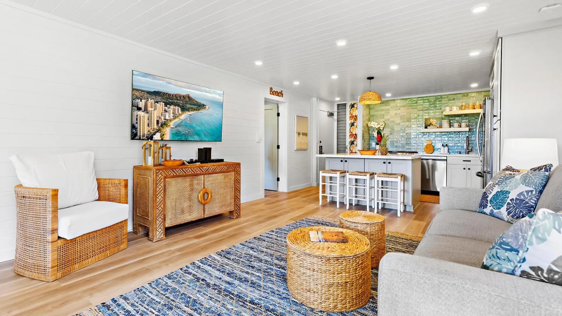 Newest Unit - California Meets Maui 1 Bedroom Golfcourse View H105 Holiday home