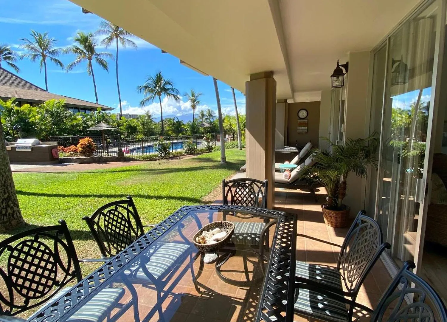 Maui Eldorado C102