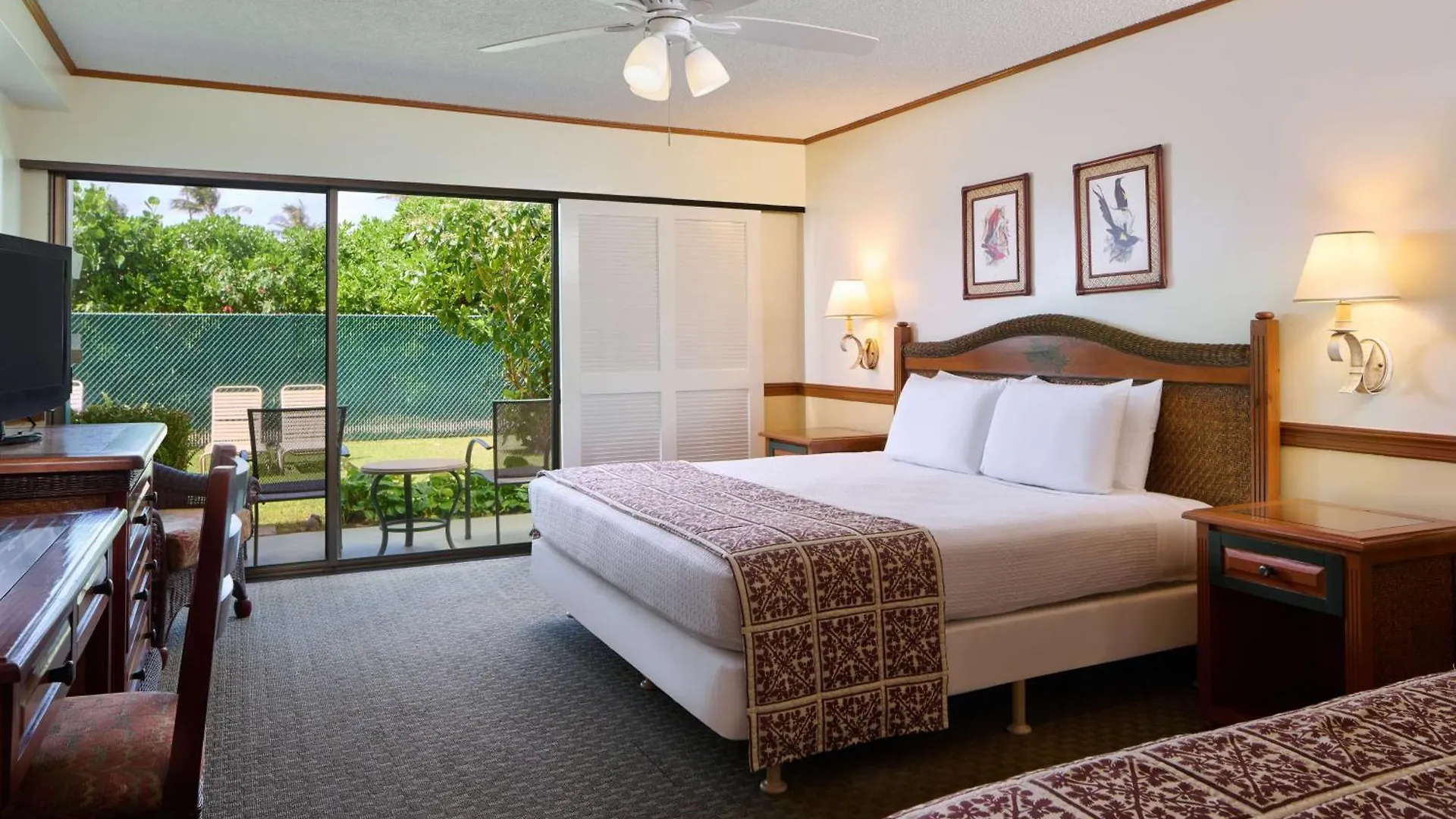 Outrigger Kaʻanapali Beach Resort Kaanapali