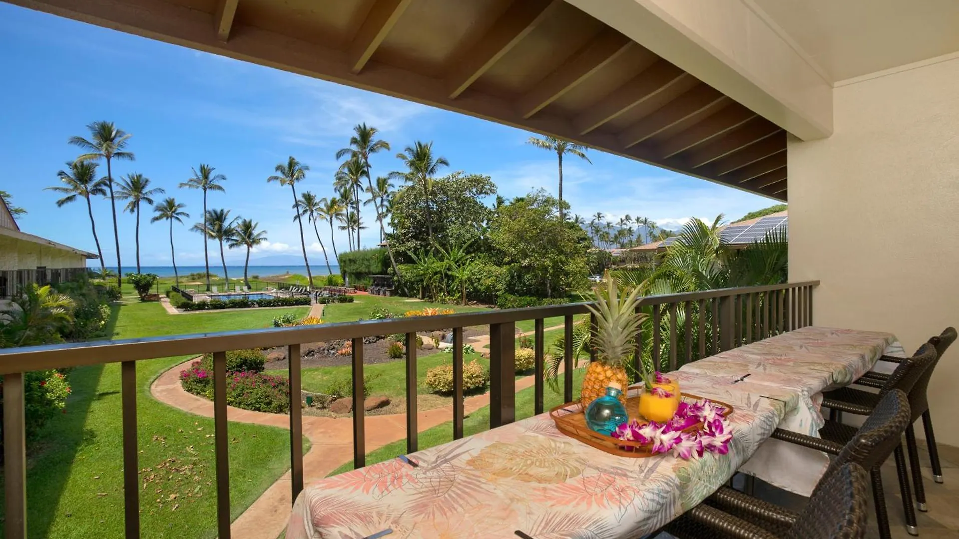 Beautiful 2br 2ba With Panoramic Ocean Views, Wifi, Free Parking! Apartment *