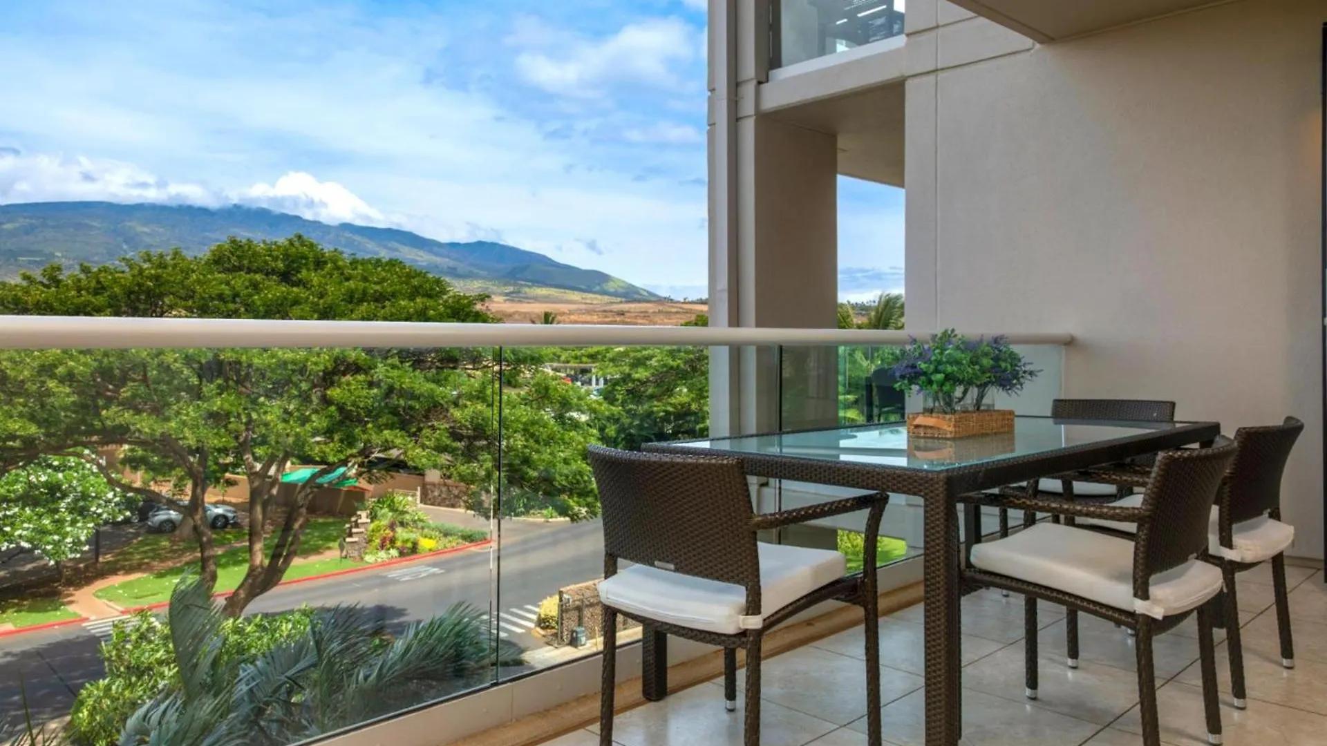 Honua Kai Beachfront Resort: Oceanview Oasis With Pools & Apartment Kaanapali