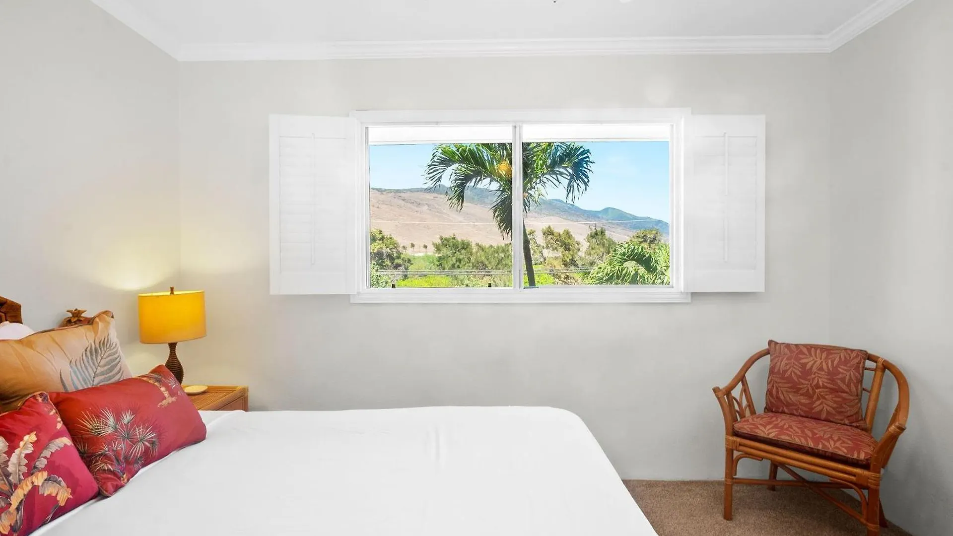 Maalaea Kai 311 - Direct Ocean Front, Split Ac Holiday home