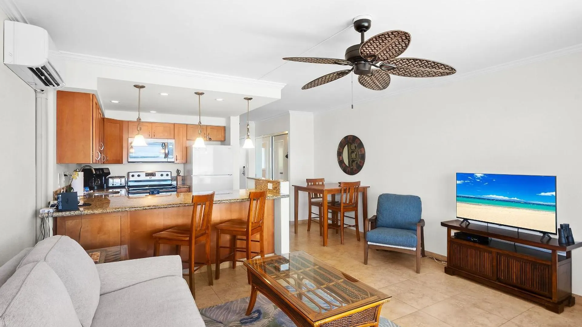 Maalaea Kai 311 - Direct Ocean Front, Split Ac Holiday home *