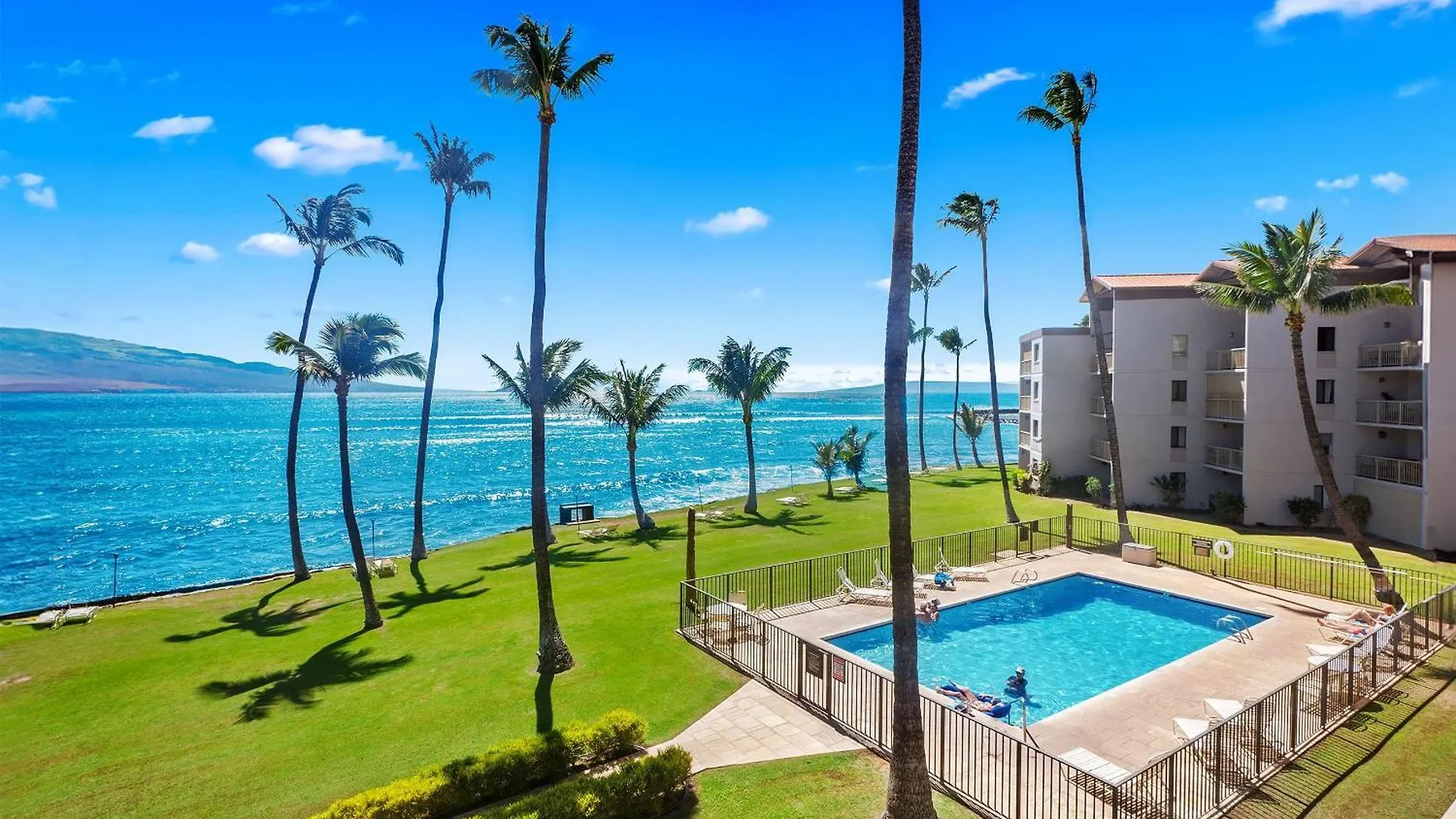 Maalaea Kai 311 - Direct Ocean Front, Split Ac Holiday home