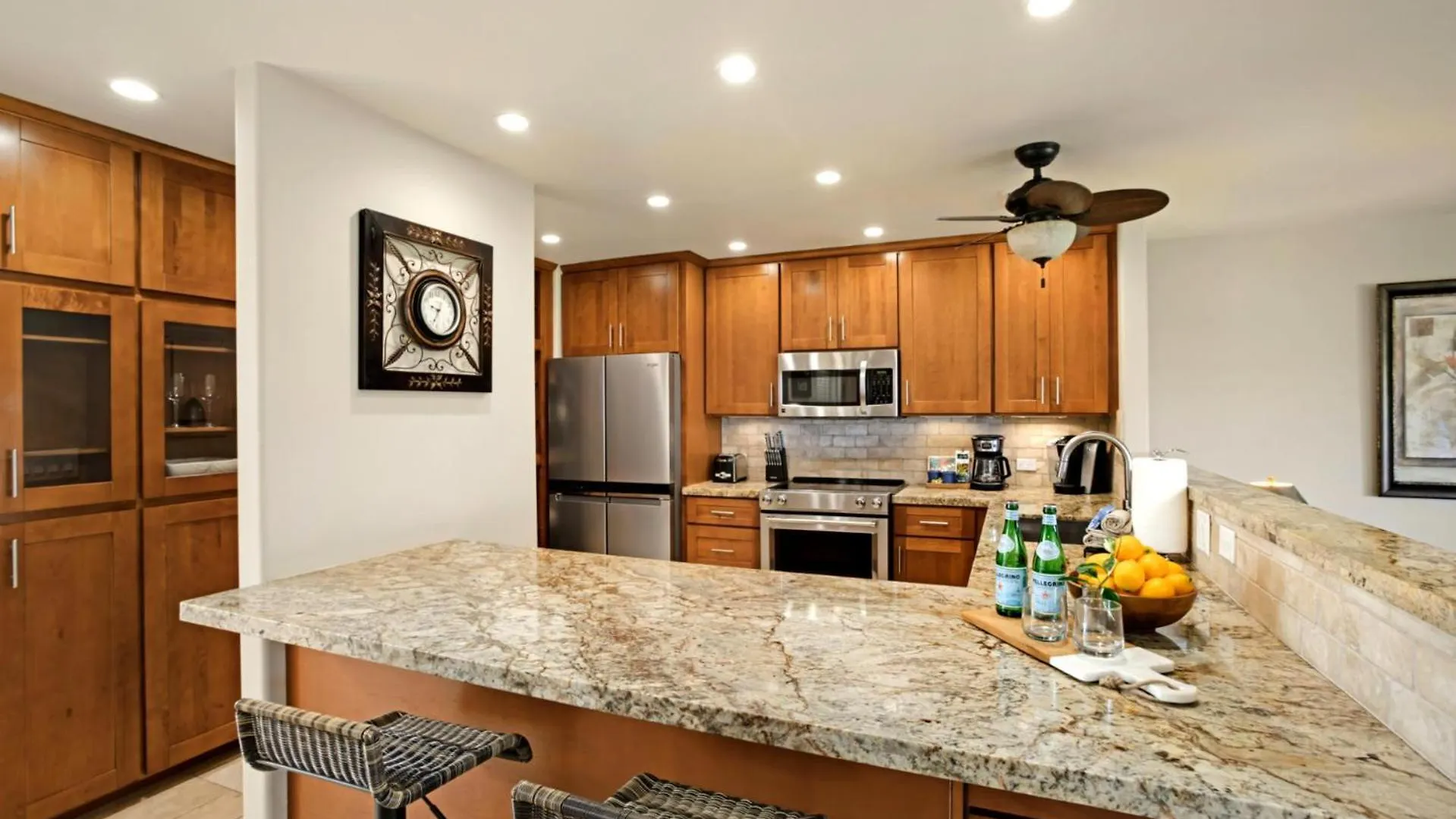 Kbm Kro-l201: Remodeled Ocean View With Free Car *