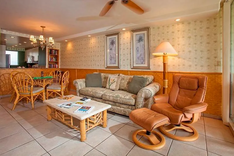 Royal Mauian, #302 Holiday home *