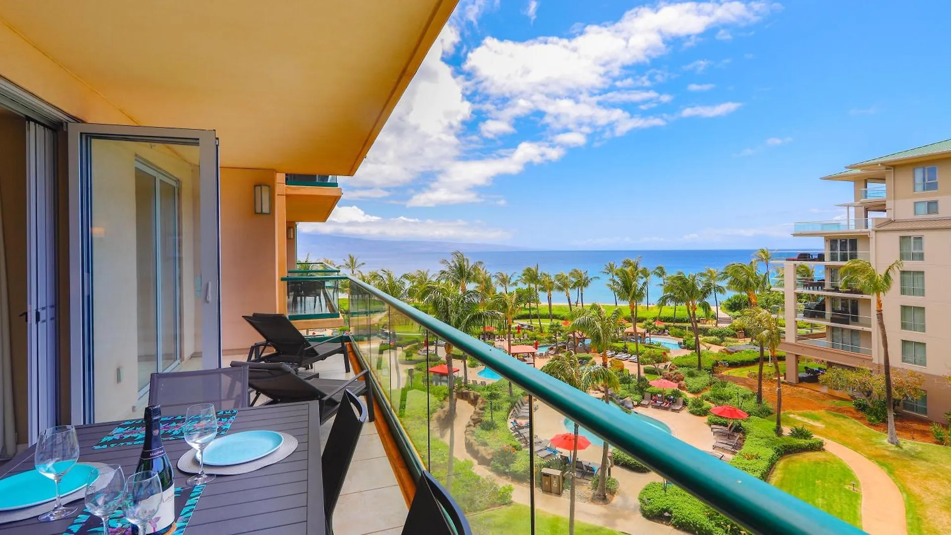 Apartment Konea 505: 2 Bed/2 Bath, Ocean & Sunset Views