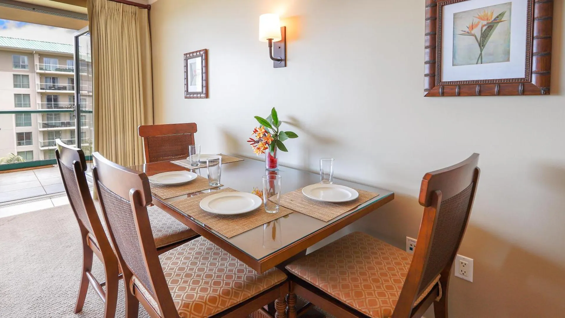 Konea 505: 2 Bed/2 Bath, Ocean & Sunset Views Apartment