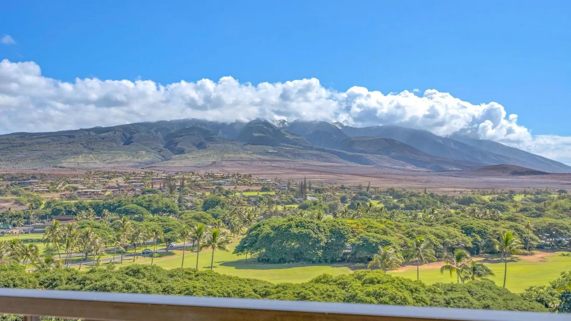 The Kaanapali Alii By Maui