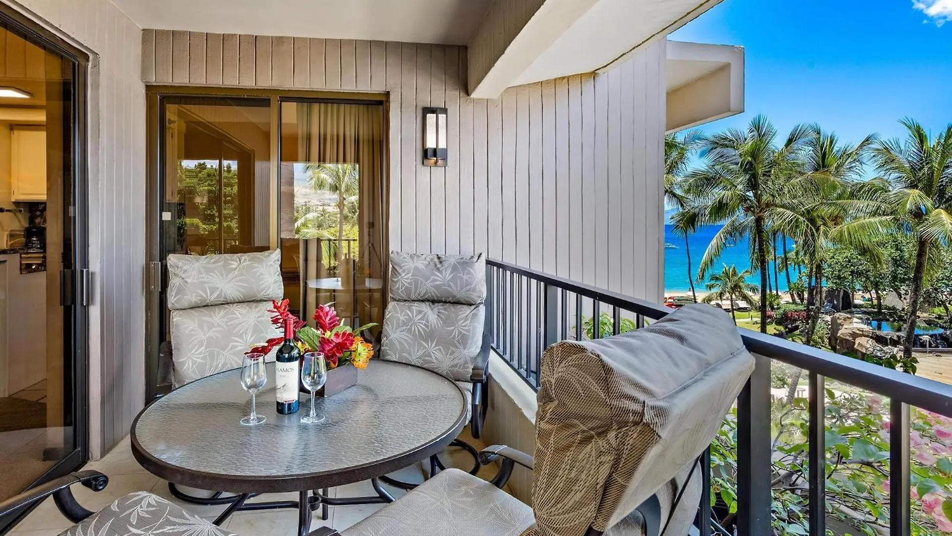 The Kaanapali Alii By Maui * ラハイナ