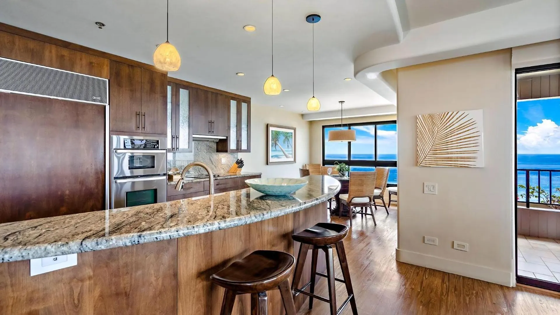 The Kaanapali Alii By Maui * ラハイナ