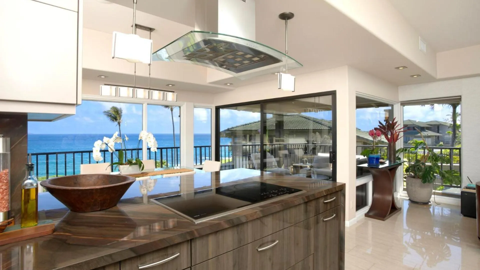 Kbm Free Car Bay Kbv-24b2 Tranquil Ocean Views *