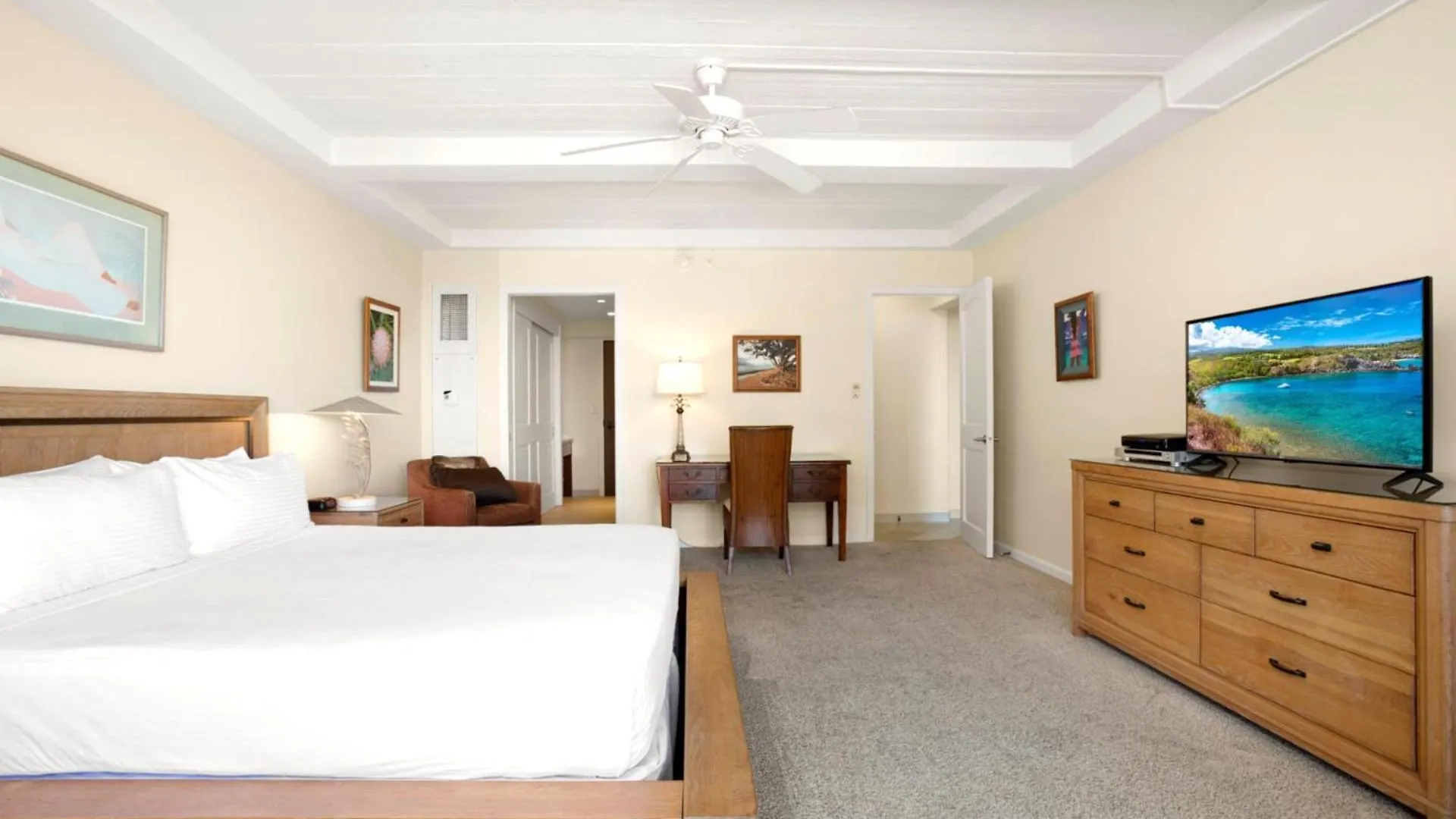 Apartment Kbm Free Car The Whaler Wh1-723 Beachfront With Spectacular Views Kaanapali