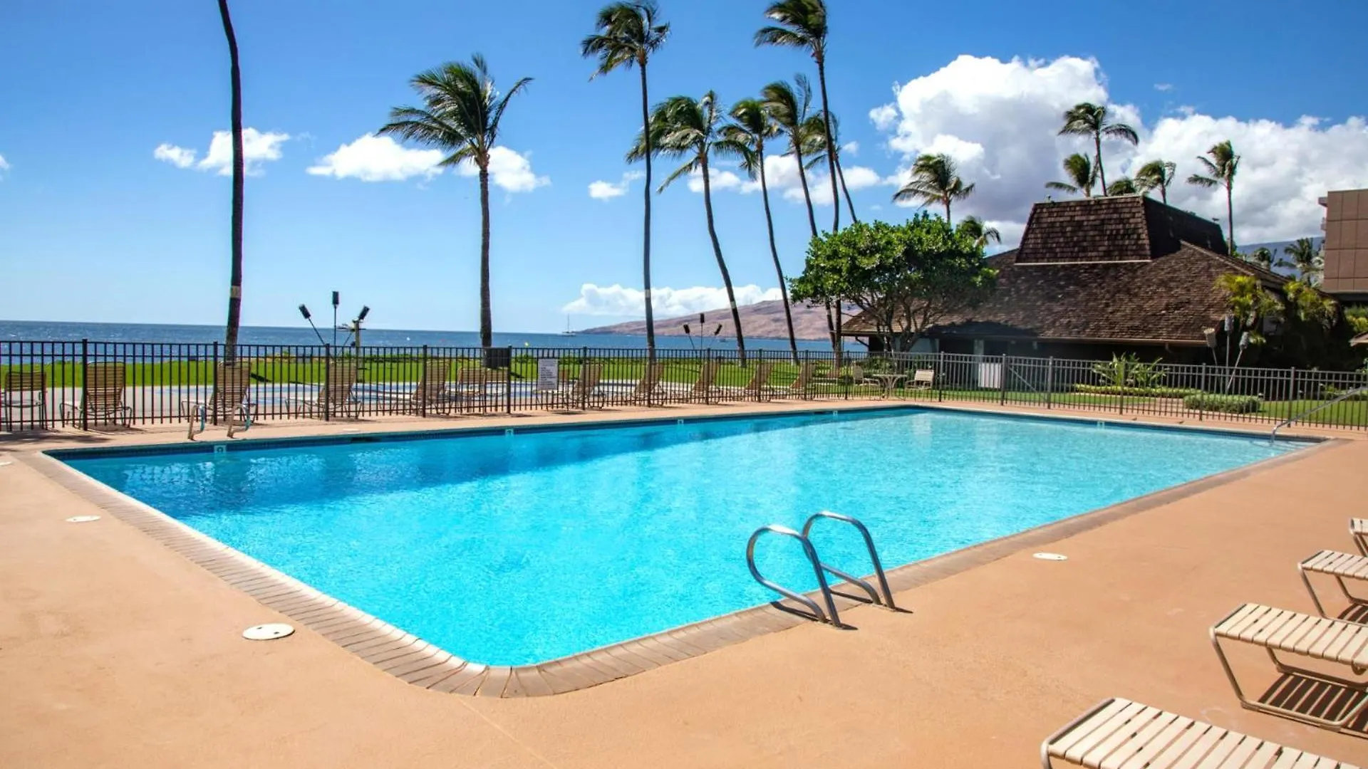 Apartment Kbm Free Car Msr-f2 Stunning Ocean Front Prime Location Turtle Views Kihei