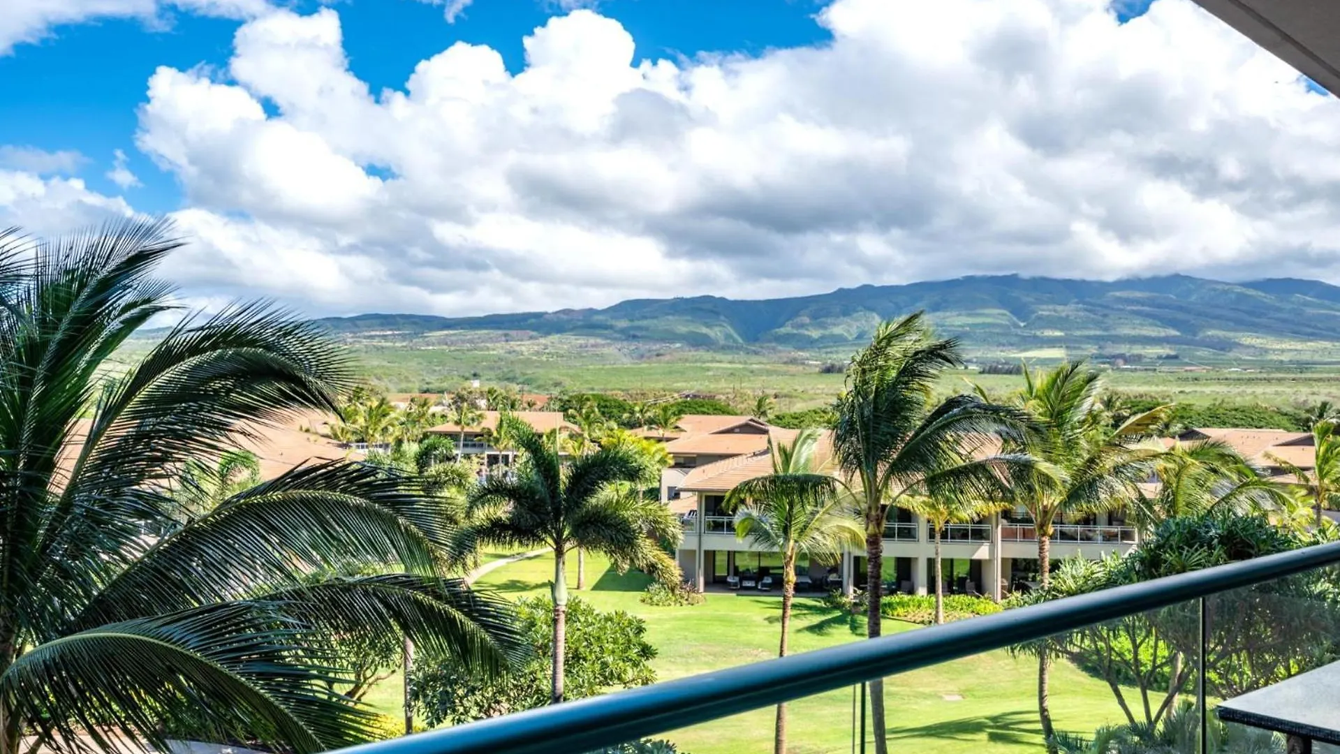 Apartment Honua Kai Beachfront Resort: Oceanview Oasis With Pools &