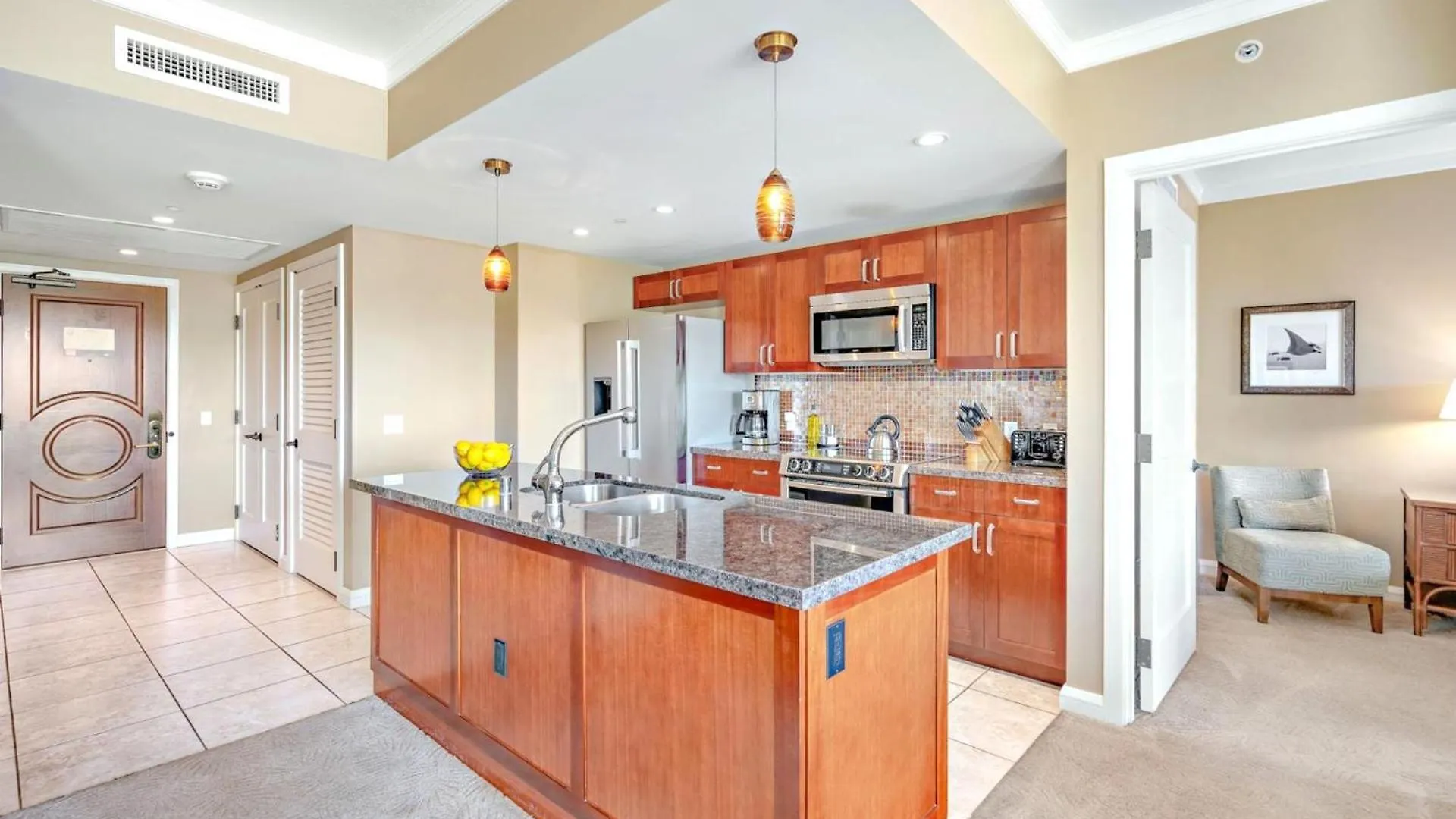 Kbm Free Car Honua Kai Konea Hkk-820 Spacious And Perfect For Families Kaanapali