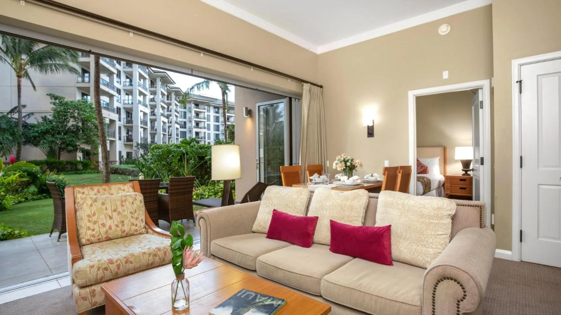 Kbm Free Car Honua Kai Hokulani Ocean View 2bedroom Hkh-114 Beautiful Partial Ocean View *