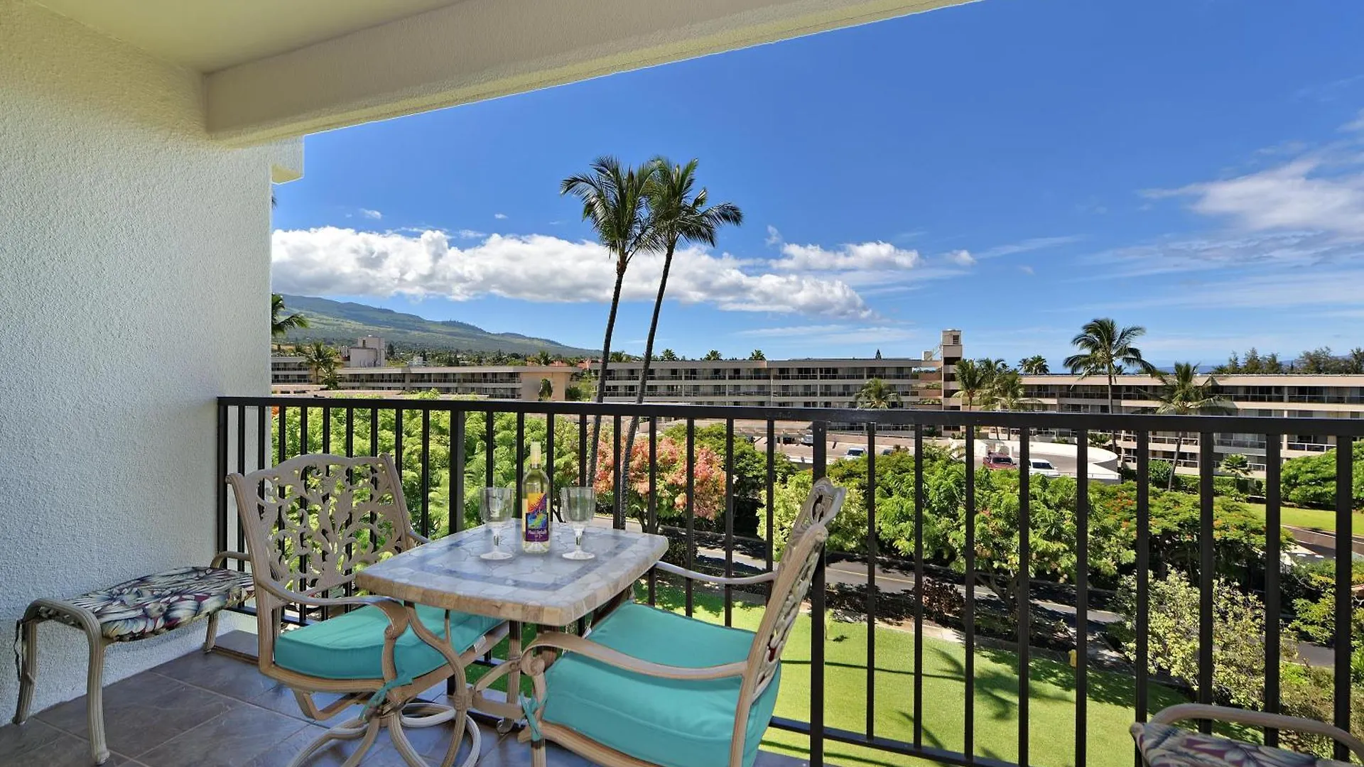 Kihei Akahi C616 *