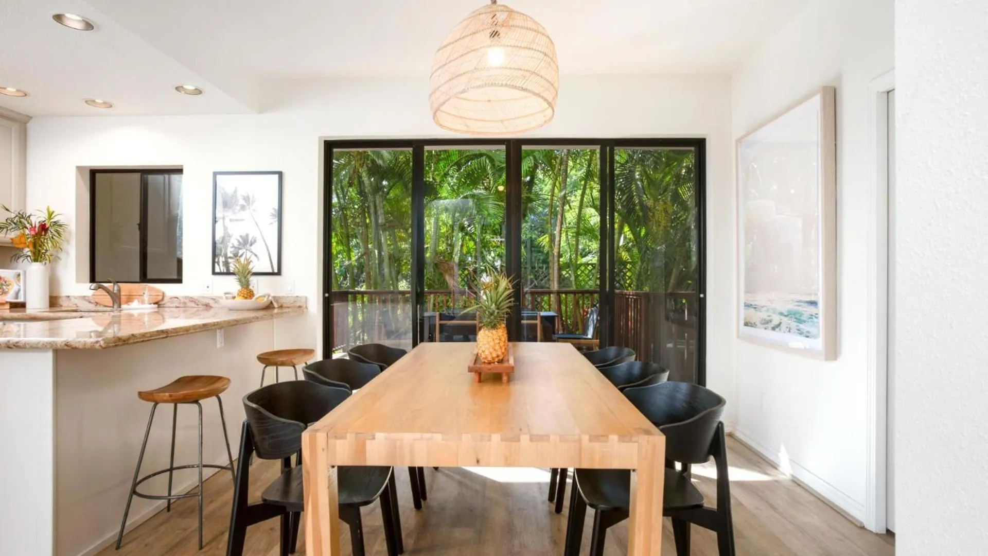 Apartment Kbm Free Car Napili Gardens Npg-c11 Massive 3 Bedroom 30 Seconds From Napili Bay Kapalua