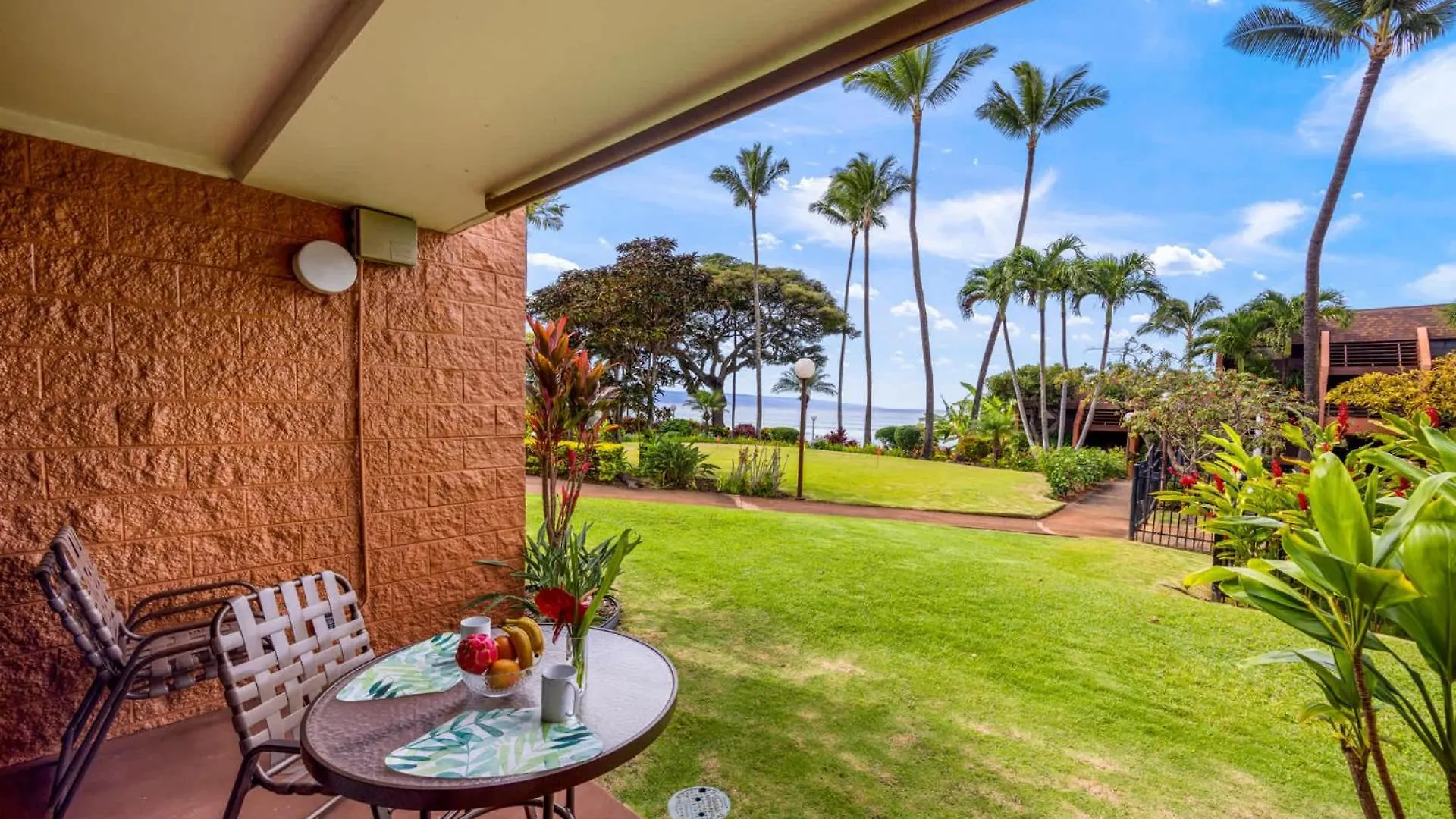 Kuleana Club #307 Pool View - 1 Bedroom & 1 Bathroom - Ground Floor