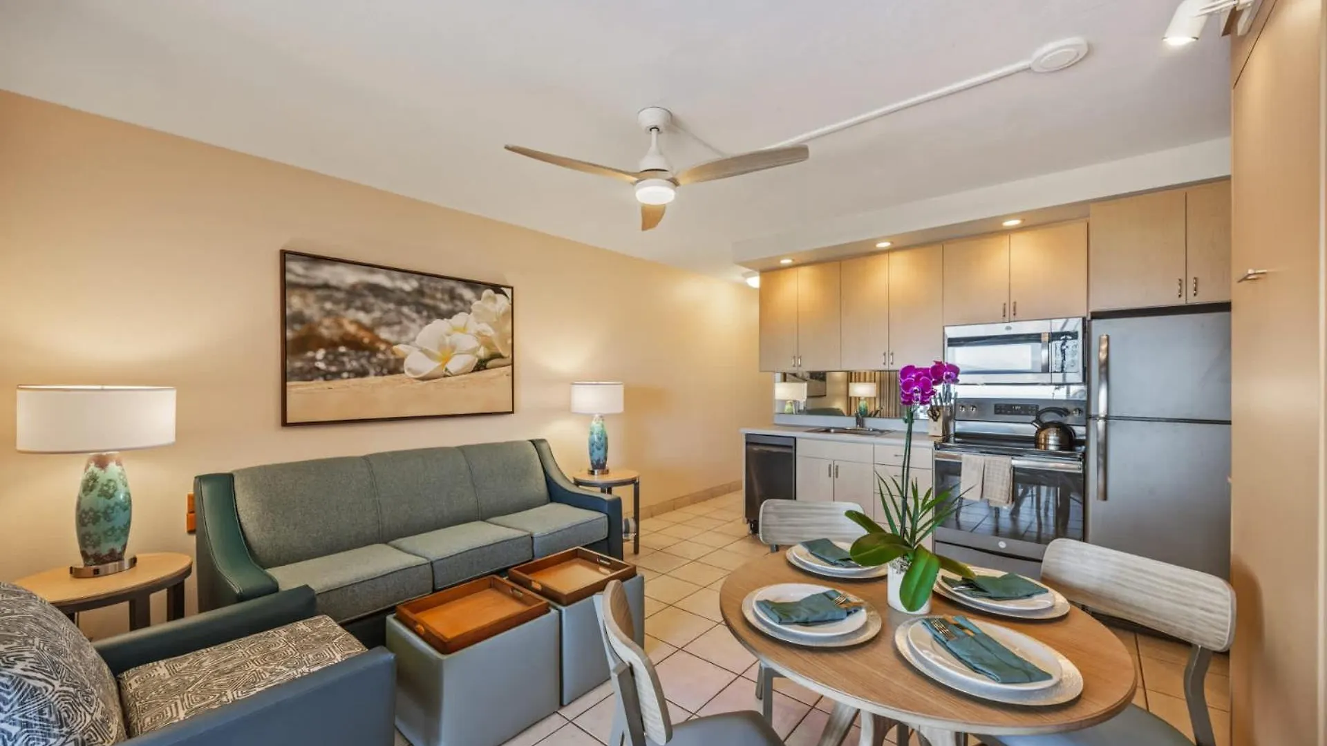 Kuleana Club #320 - Ocean View -1 Bedroom & 1 Bathroom - 3rd Floor * Kahana