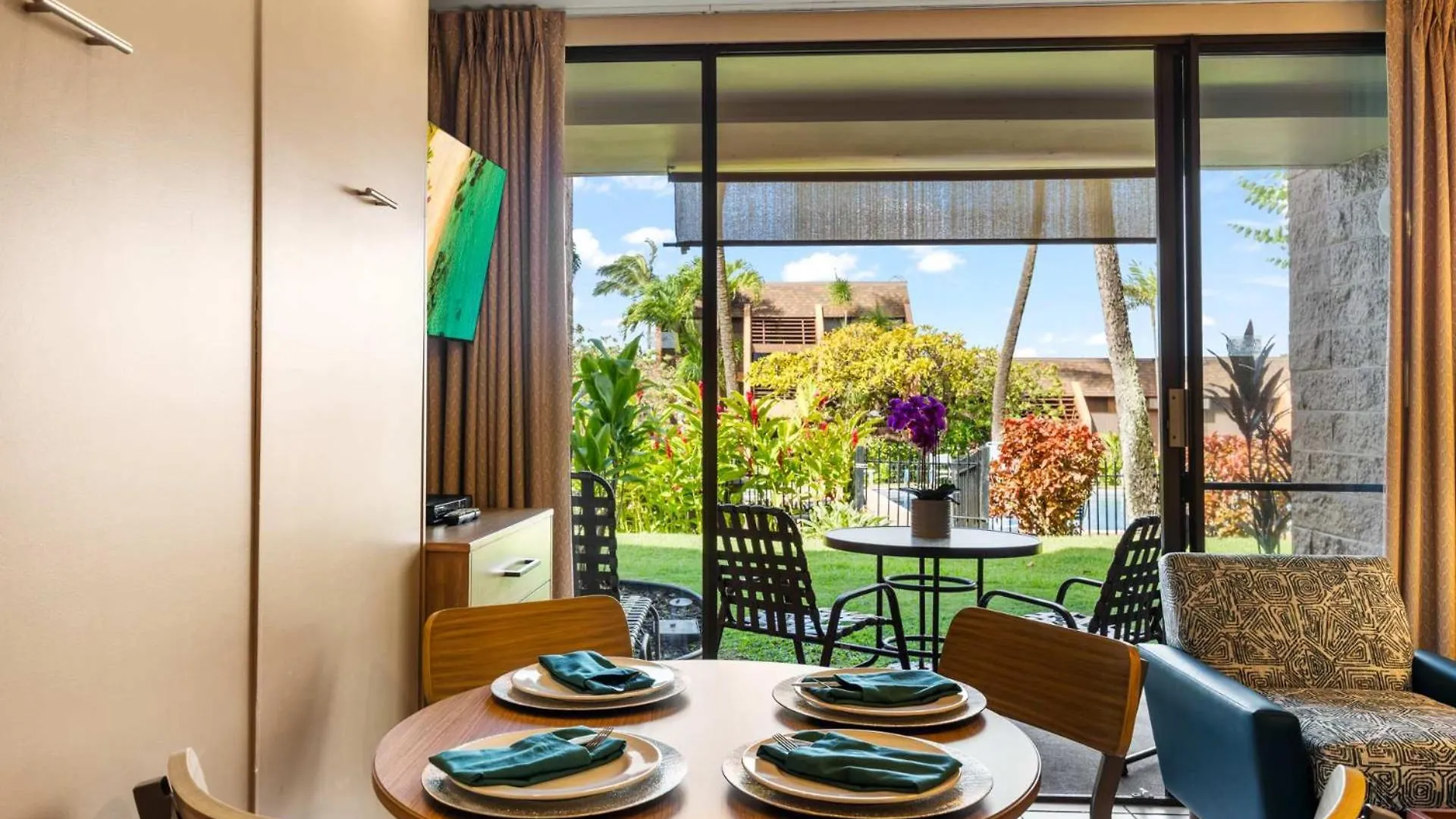 Kuleana Club #306 - Pool View - 1bedroom & 1 Bathroom - Ground Floor * Kahana
