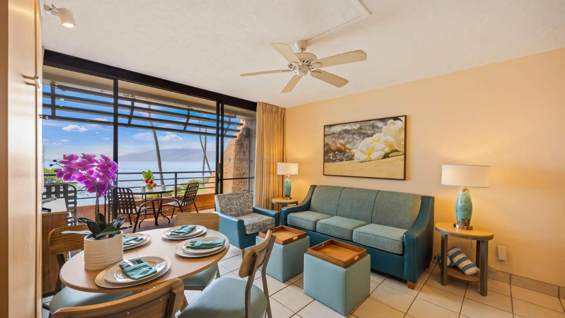 Kuleana Club #712 Oceanfront - 1 Bedroom & 1 Bathroom - 2nd Floor *