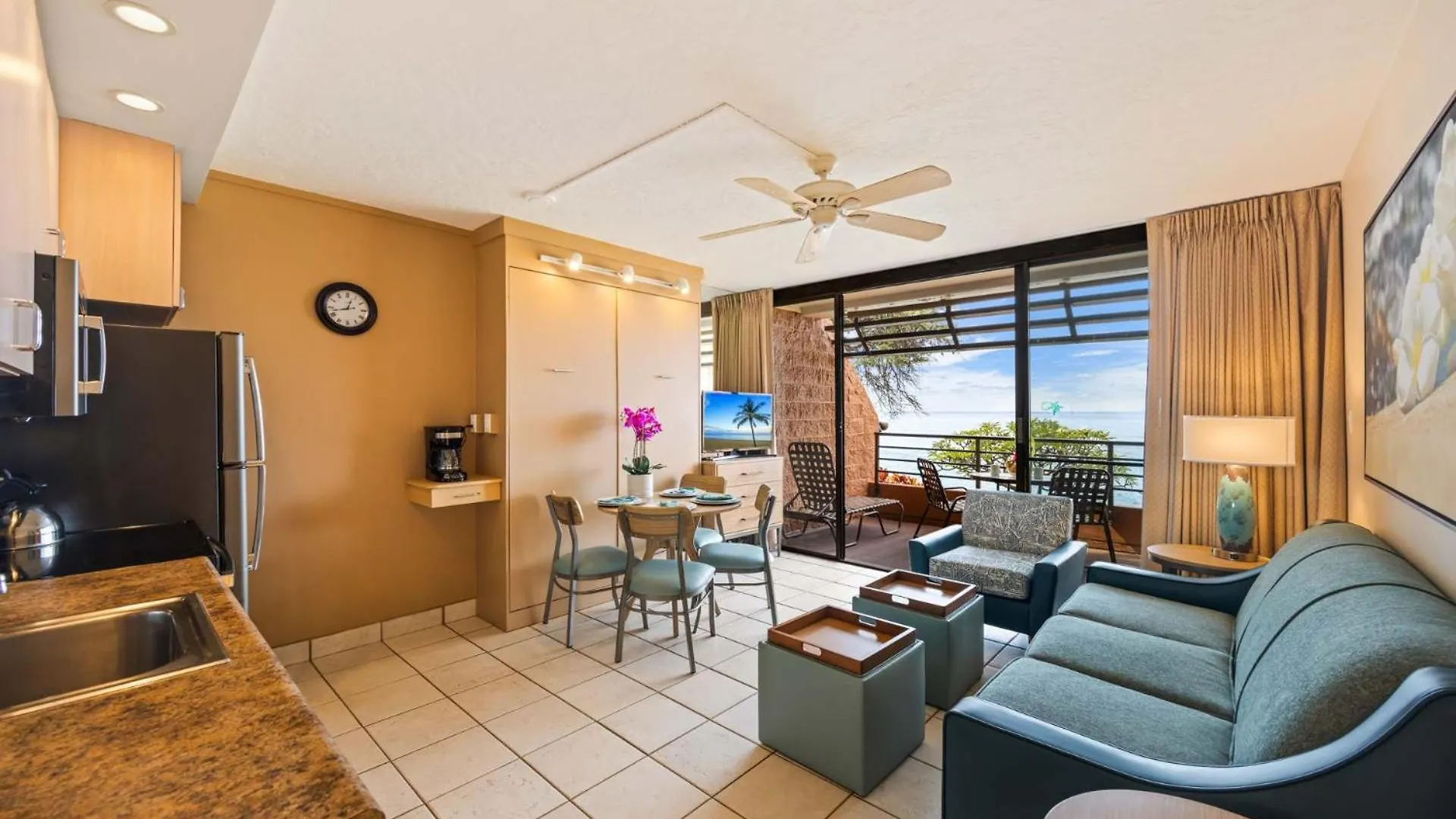Kuleana Club #712 Oceanfront - 1 Bedroom & 1 Bathroom - 2nd Floor Holiday home