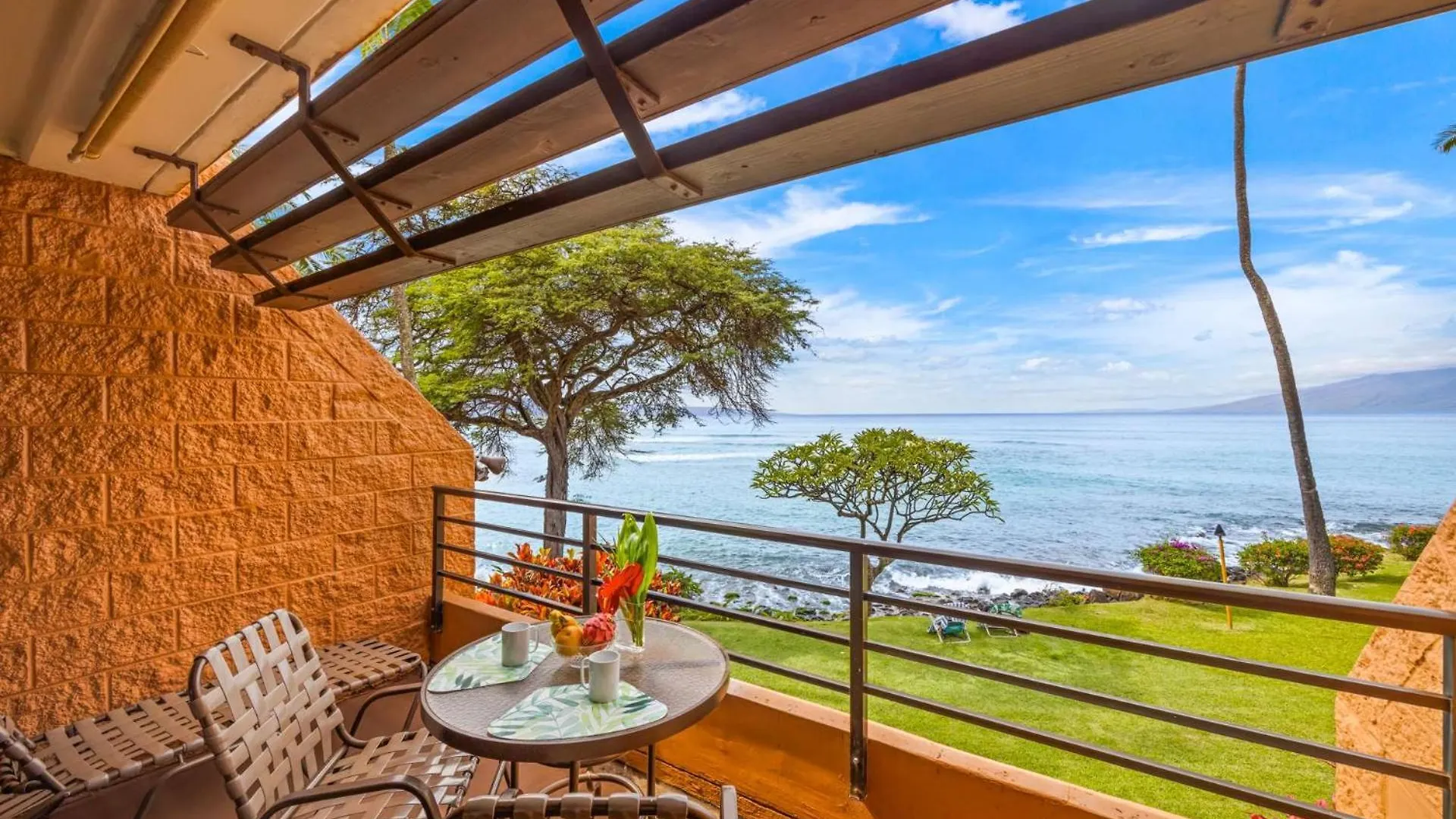 Kuleana Club #712 Oceanfront - 1 Bedroom & 1 Bathroom - 2nd Floor Holiday home *