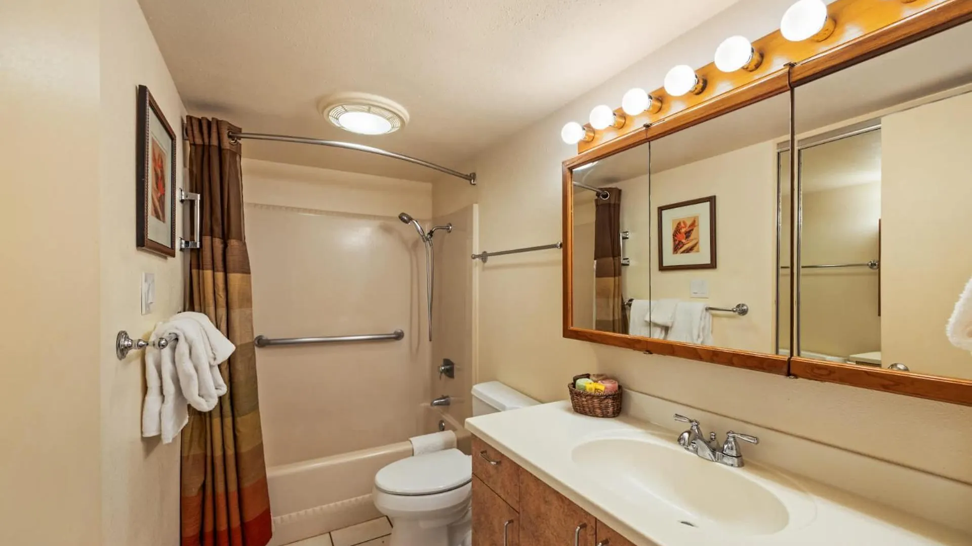 Kuleana Club #710 Oceanfront -1 Bedroom & 1 Bathroom - 2nd Floor Holiday home