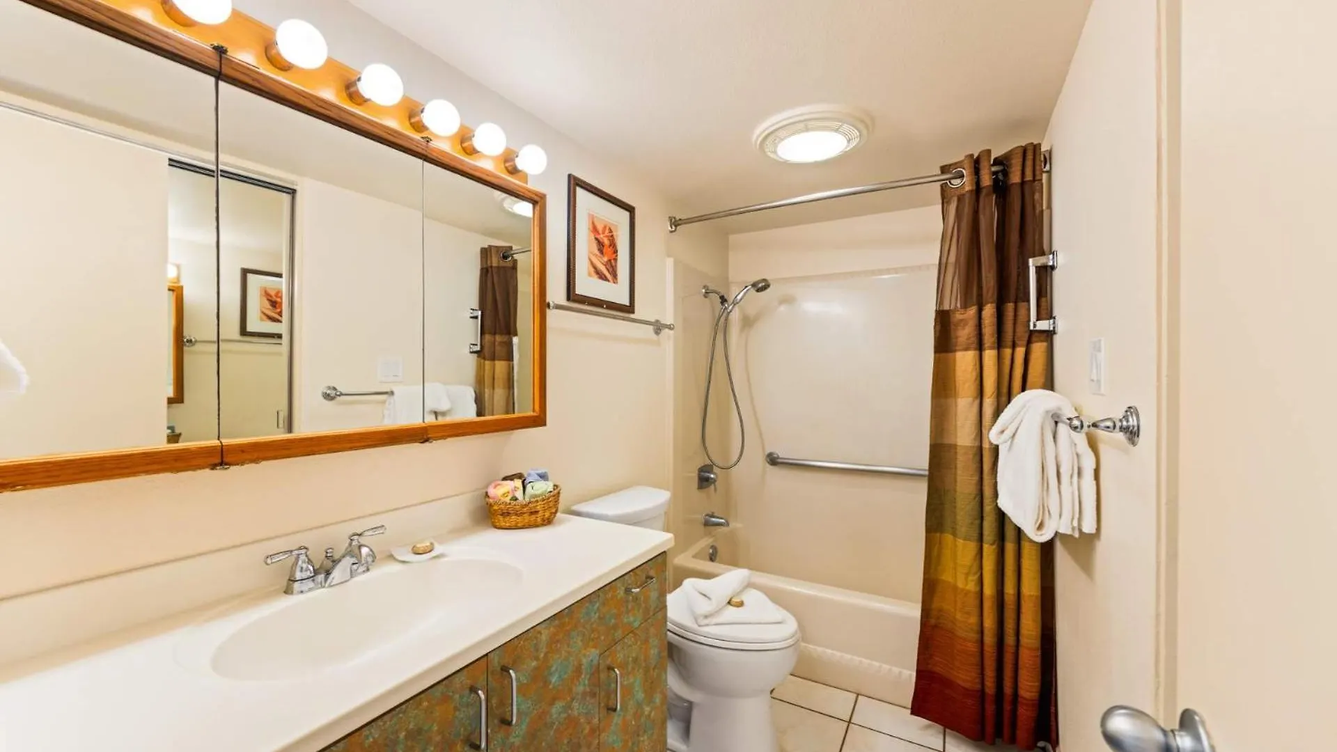 Holiday home Kuleana Club #707 Oceanfront - 1 Bedroom & 1 Bathroom - Ground Floor Kahana