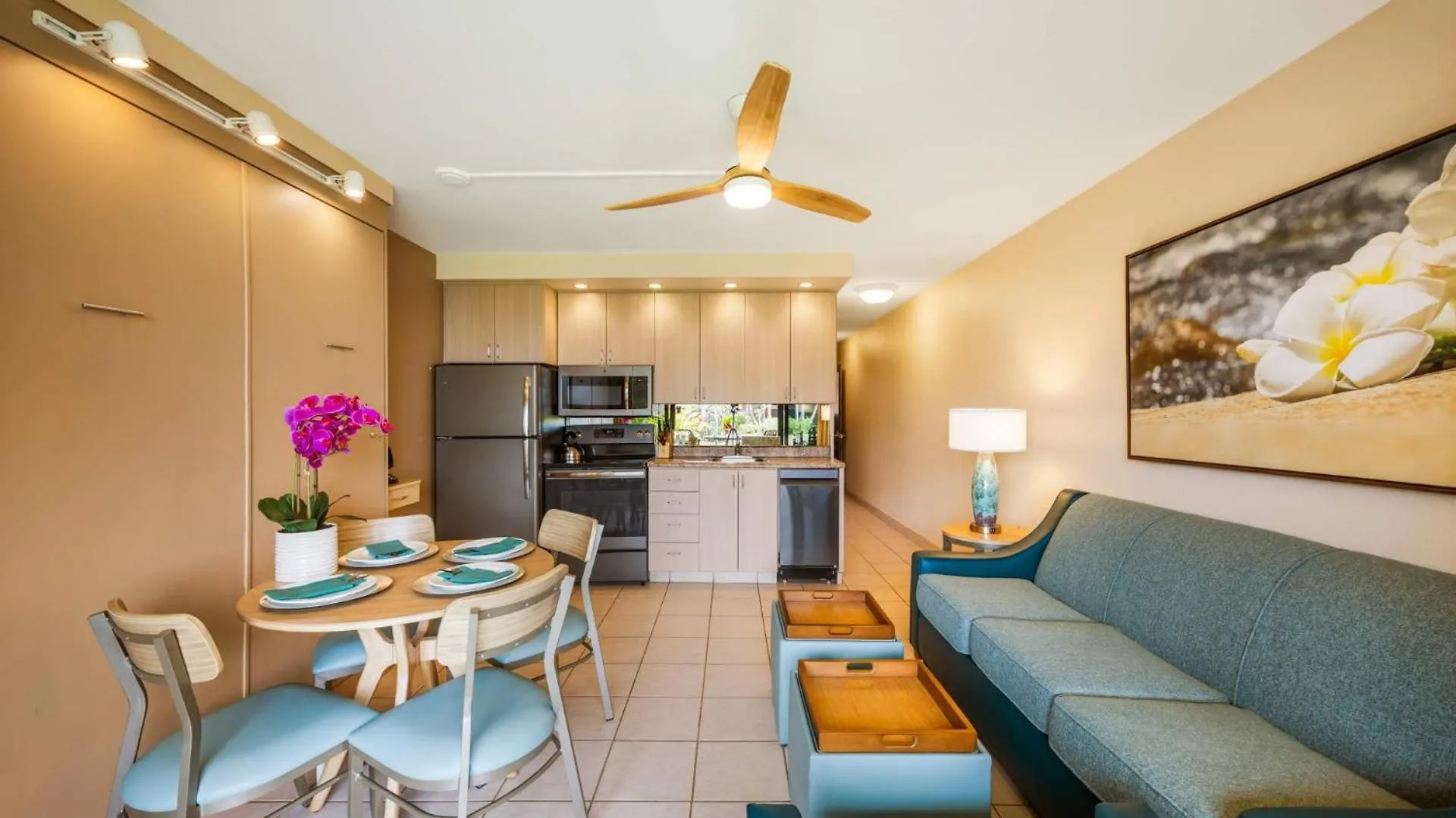 Kuleana Club #707 Oceanfront - 1 Bedroom & 1 Bathroom - Ground Floor *