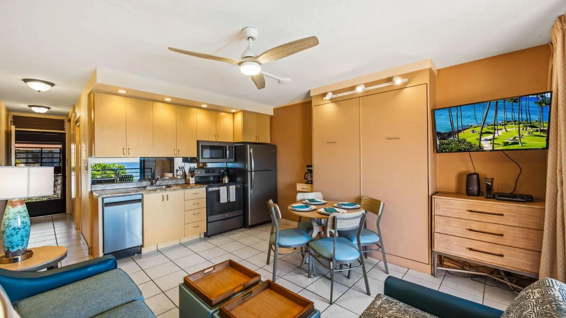 Kuleana Club #410 Oceanfront 1 Bedroom 1 Bathroom - Gated 2nd Fl Holiday home *