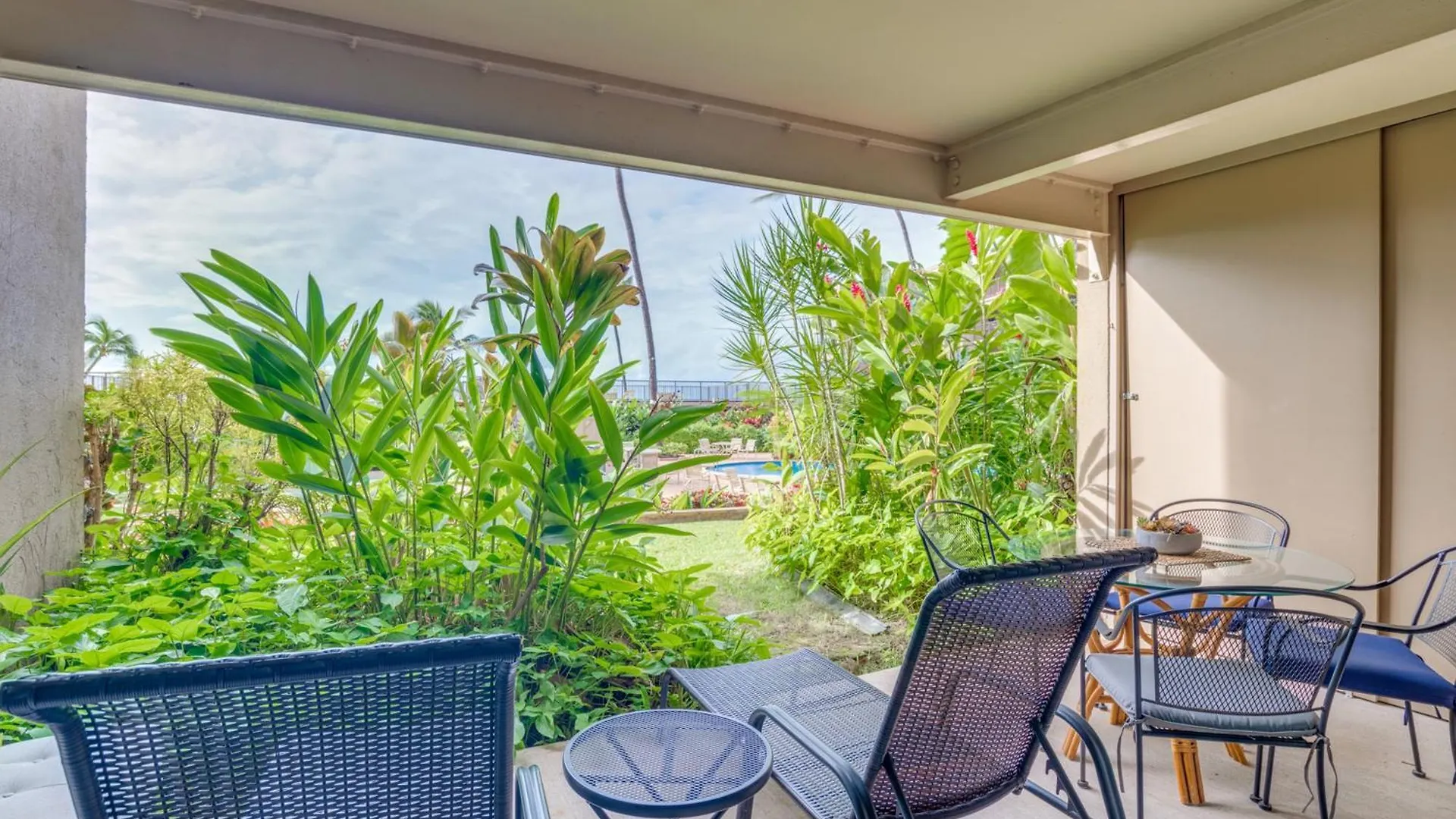 Hale Ono Loa 116 Apartment Kahana