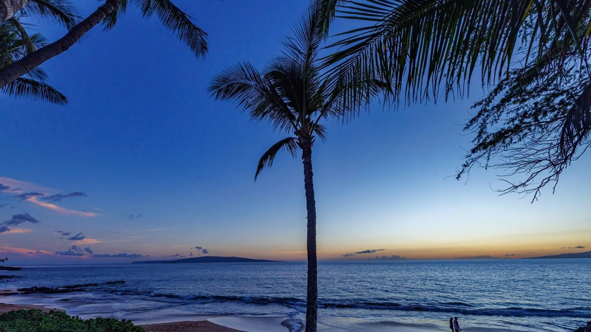 Spectacular Penthouse At Kamaole Sands Oceanview