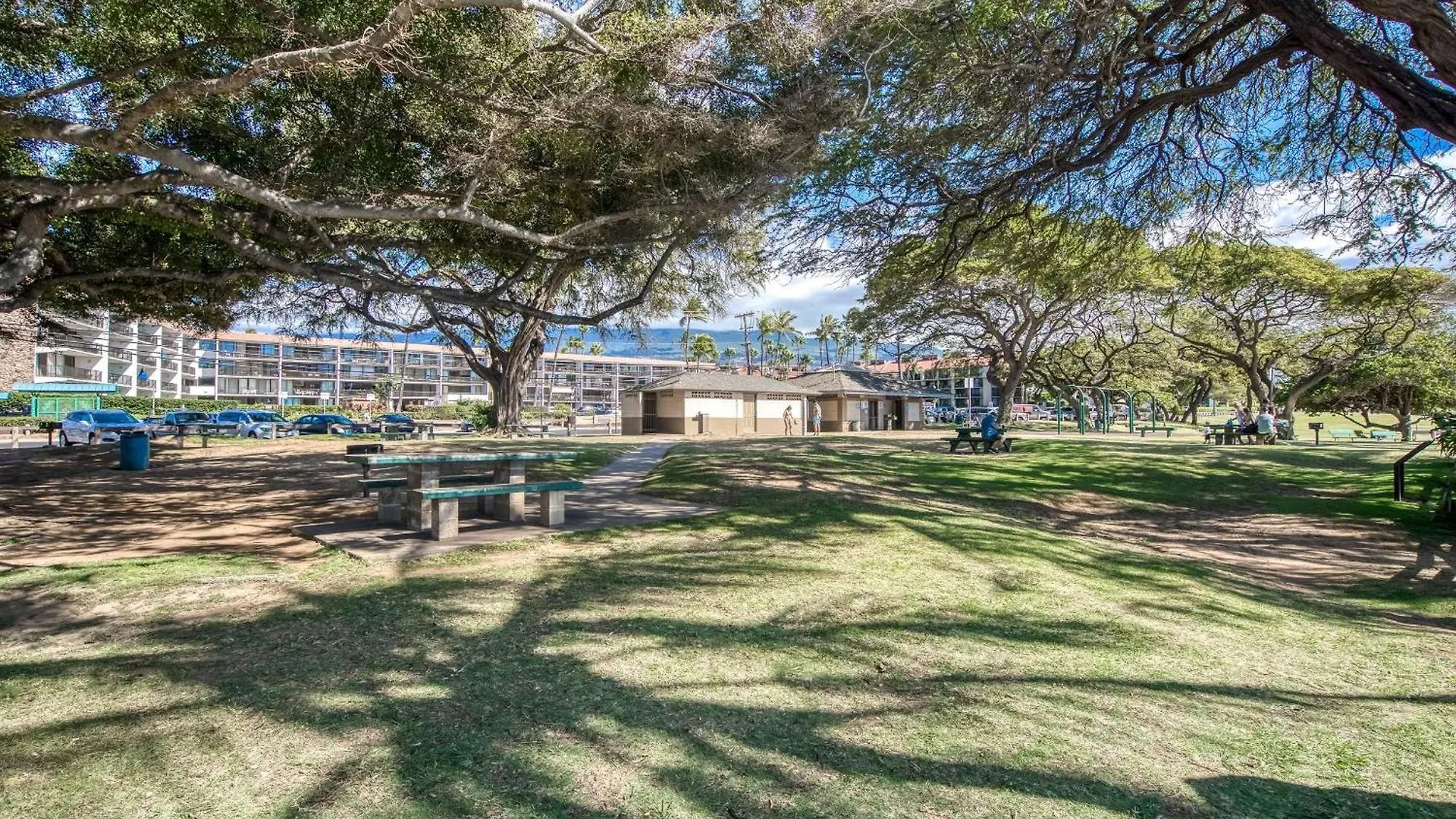 Kamaole Sands 5-205 *