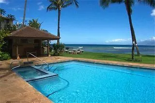 Hale Mahina 3*