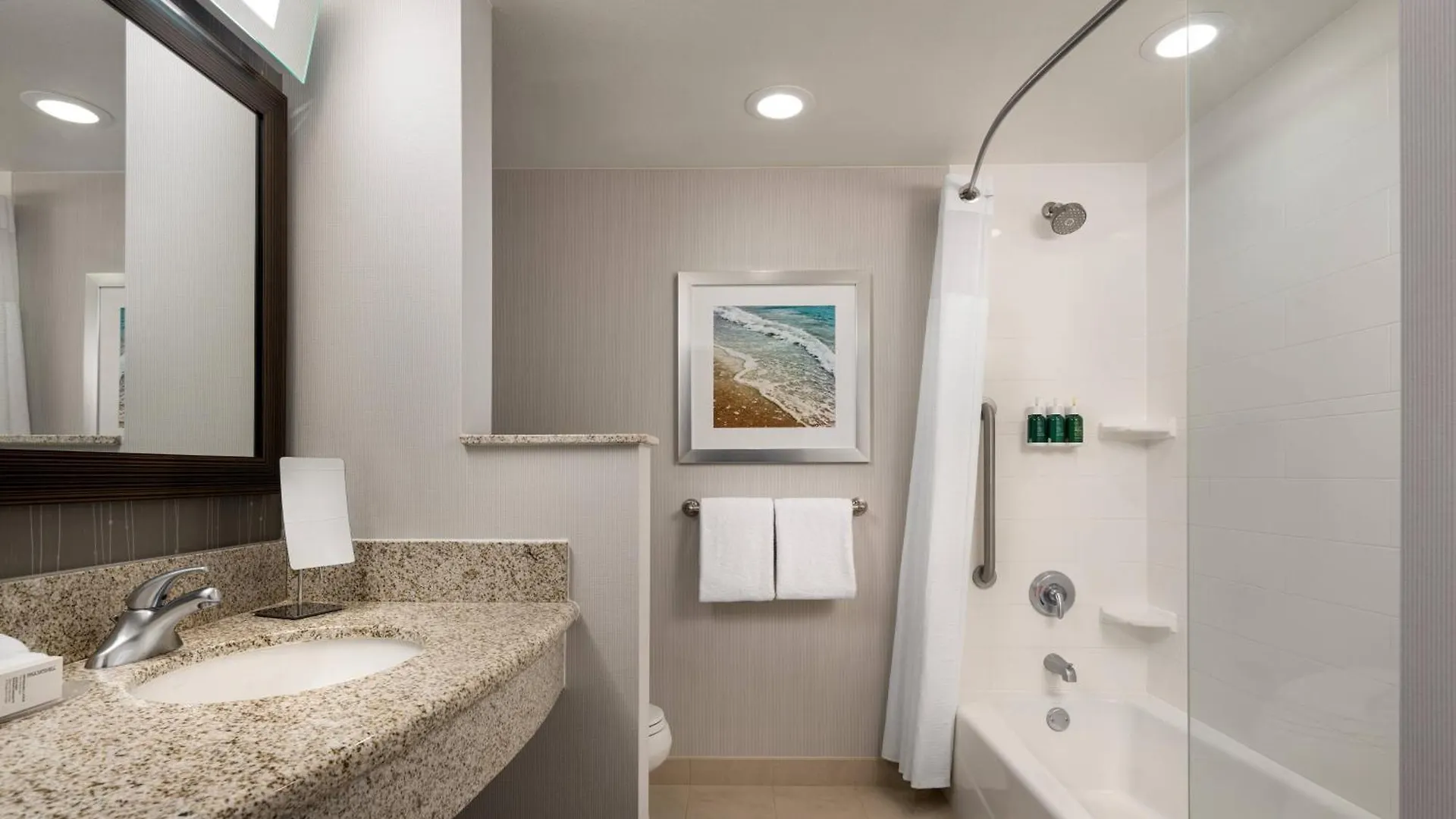 Hotel Courtyard By Marriott Maui Airport 3*