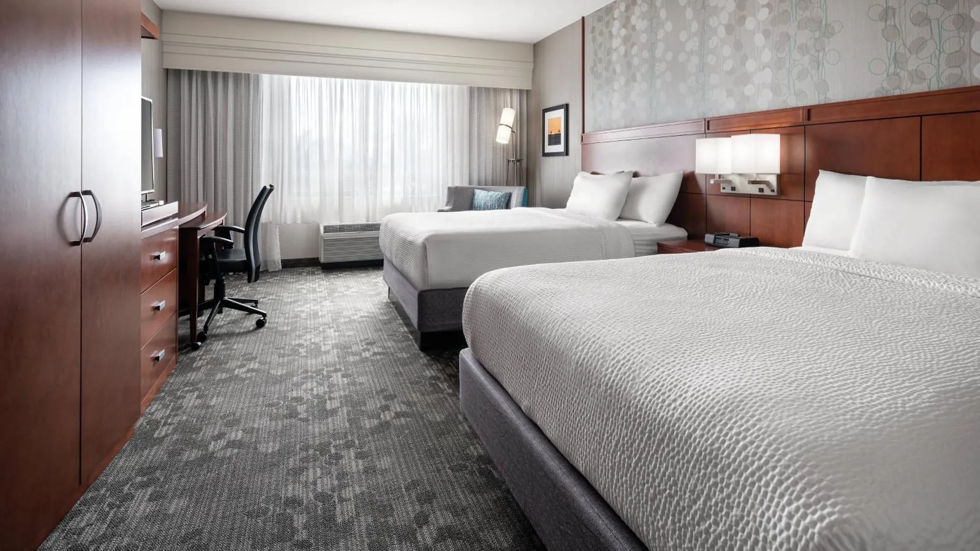 Courtyard By Marriott Maui Airport 3*