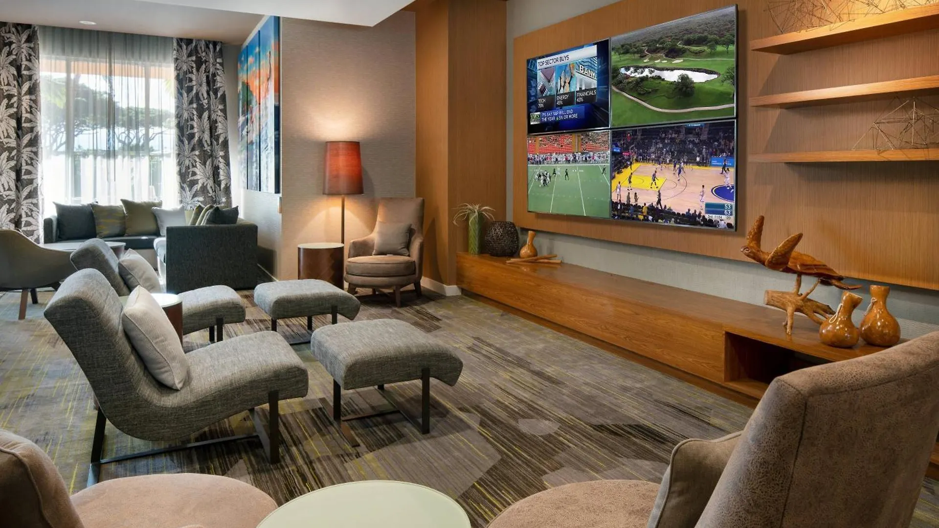 Courtyard By Marriott Maui Airport
