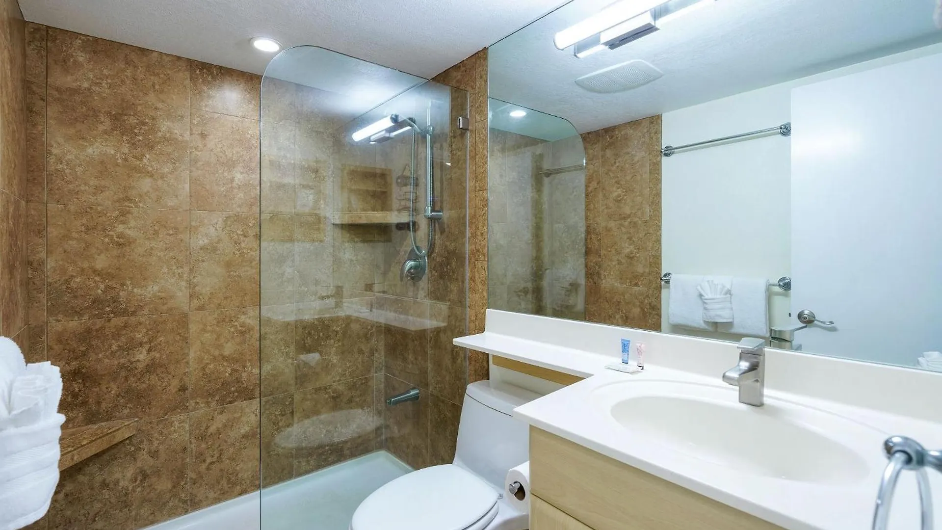 Kamaole Sands 1-403 Holiday home