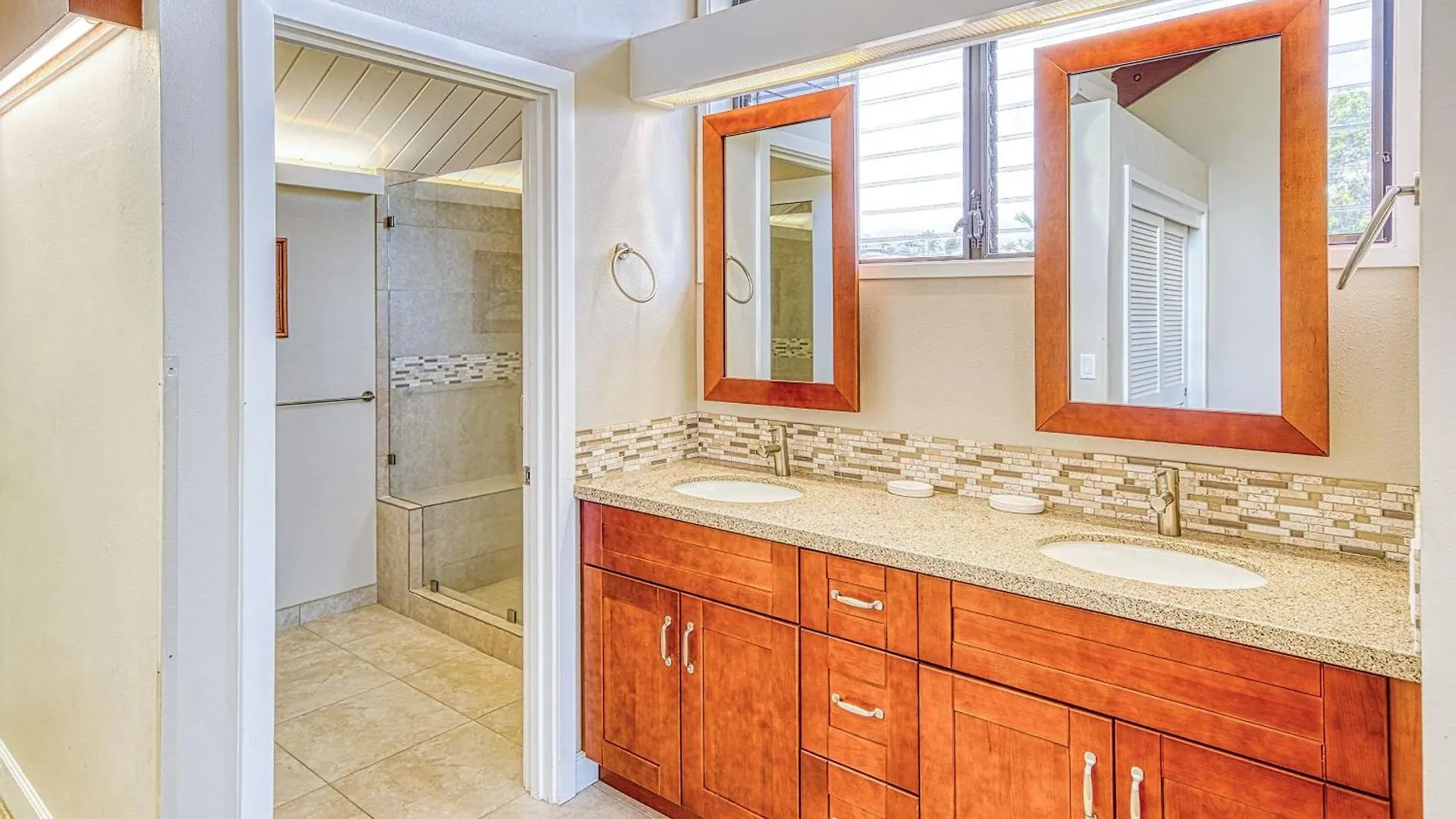Outrigger 4b1 Holiday home Kahana