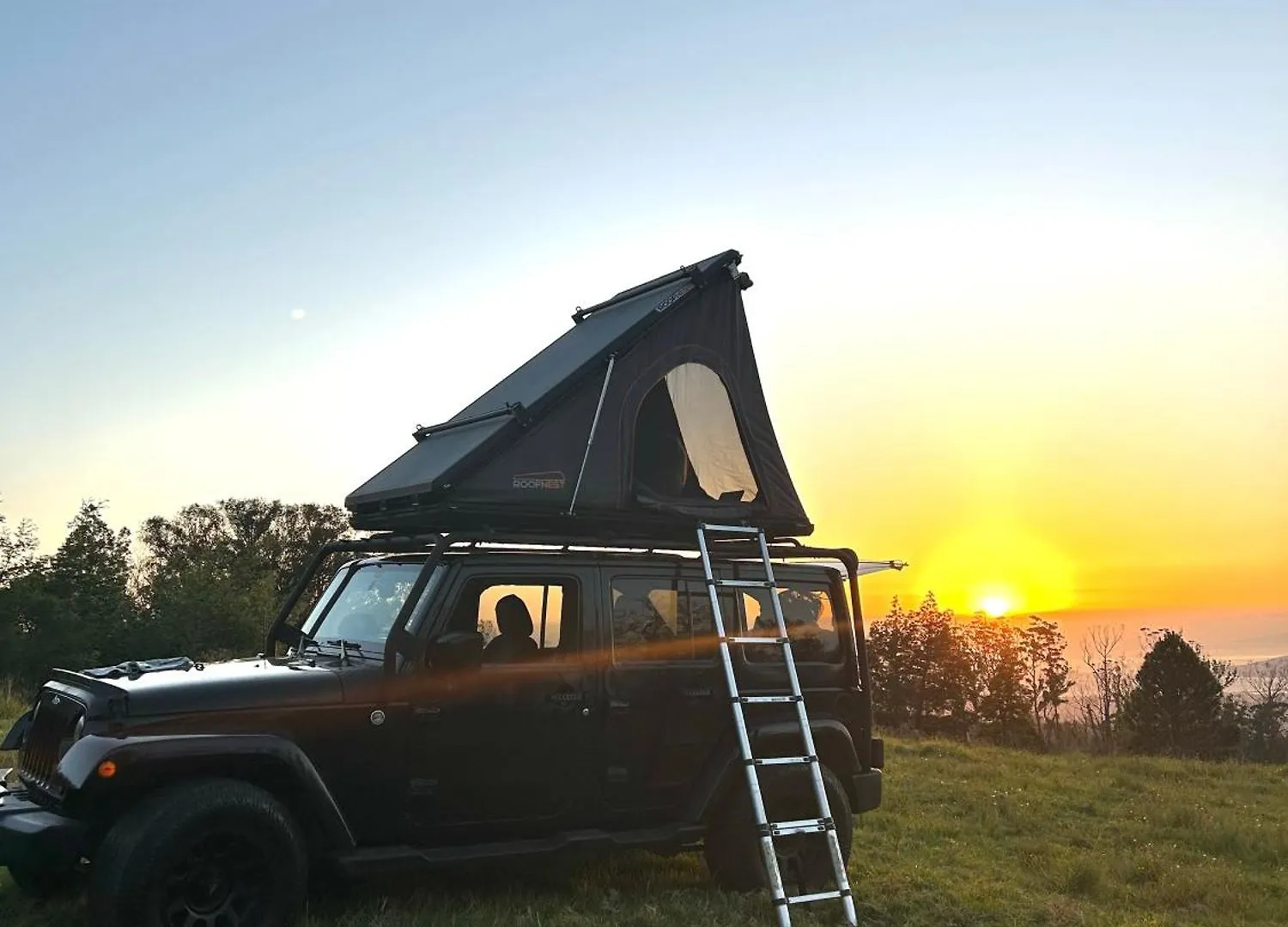 Luxury tent Campcar Maui Jeeps Suvs Hybrid Camper With Equipment And Travel Advice Kahului