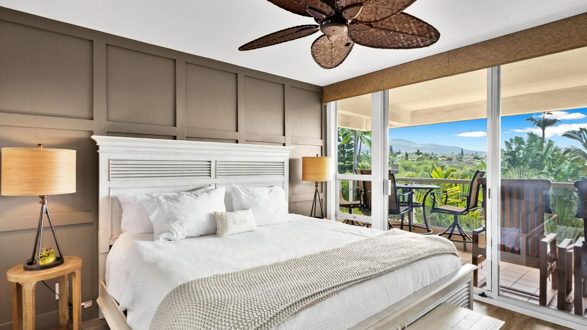 5 With King Bed Steps To & Shops Wailea (Maui)